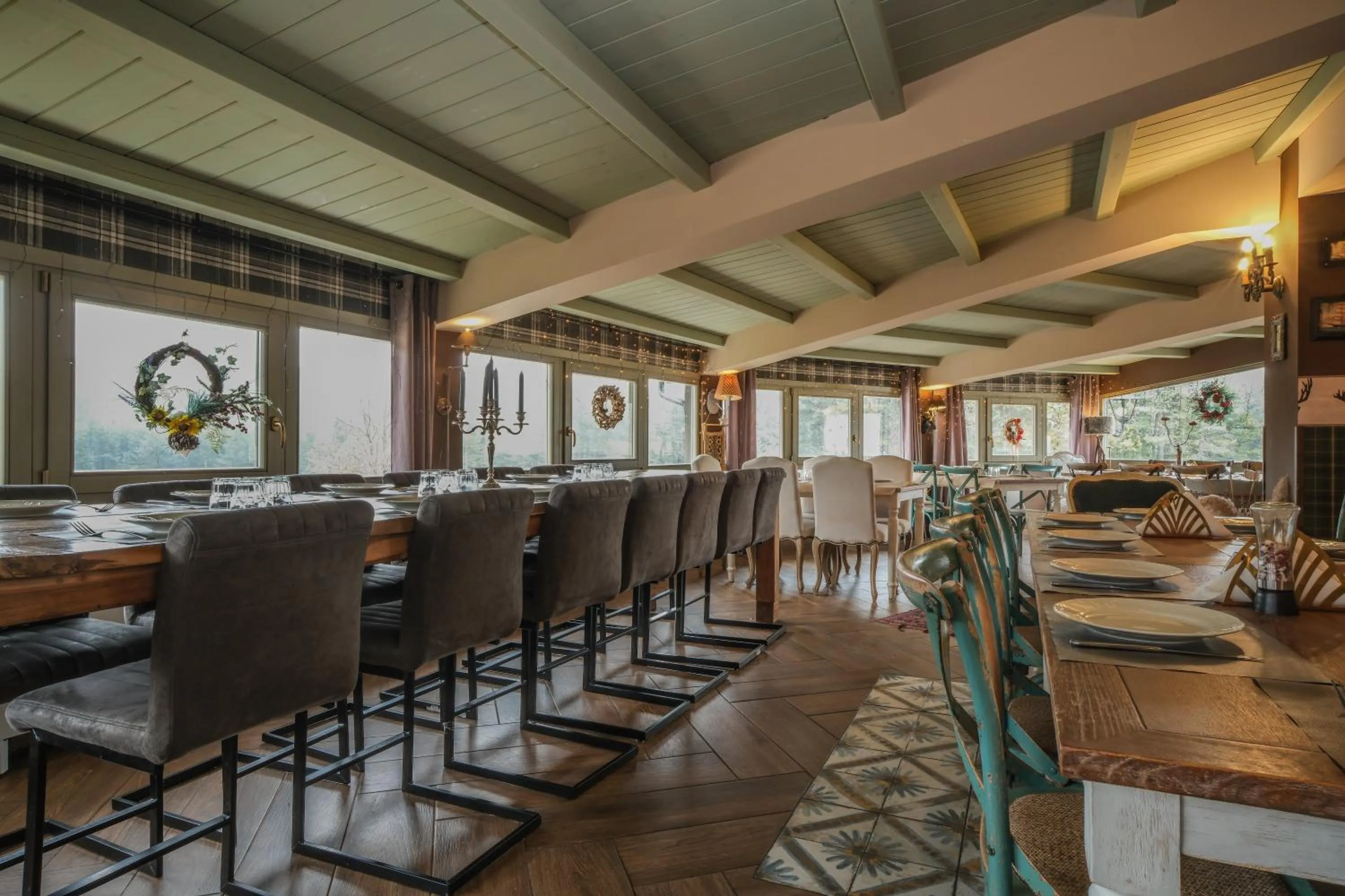 Restaurant/places to eat in Pindos Resort