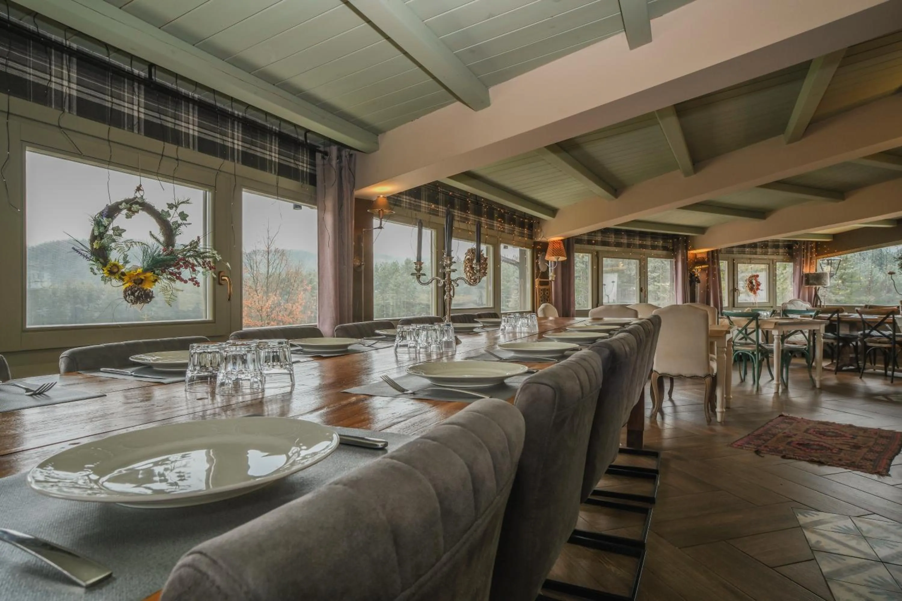 Restaurant/places to eat in Pindos Resort