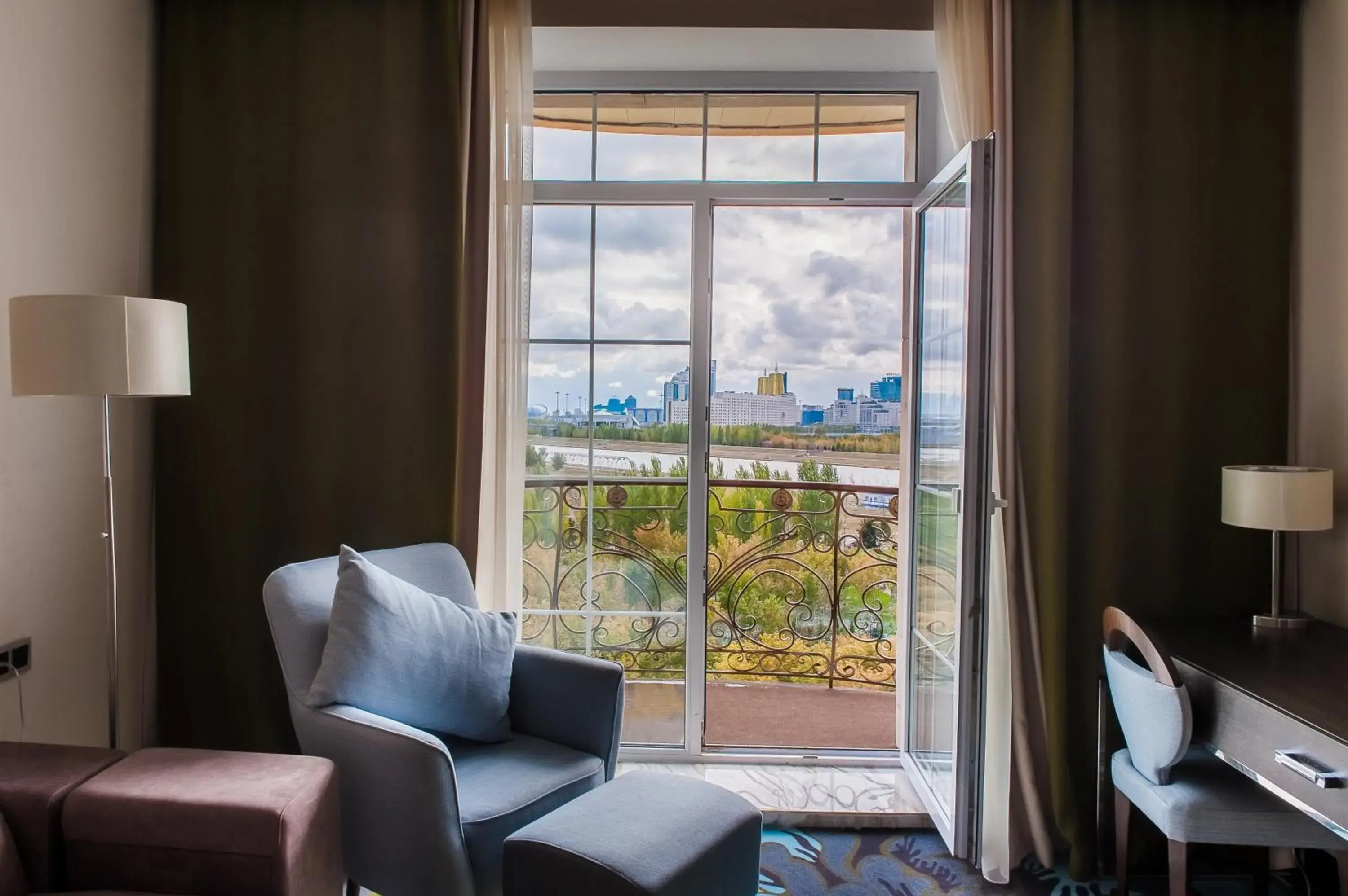 Living room in The ONE Hotel Astana Living room in The ONE Hotel Astana