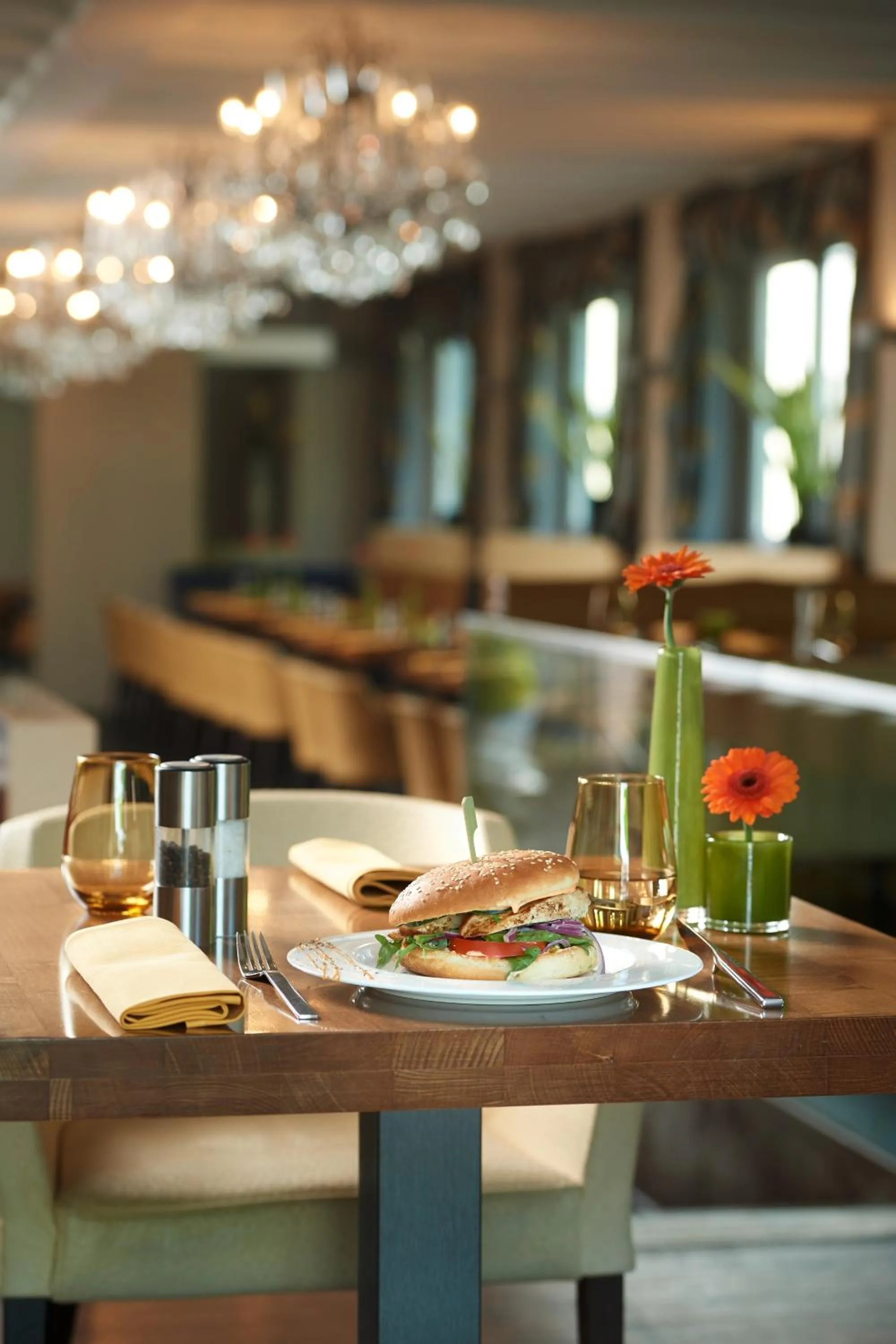 Food in Hotel Silicium