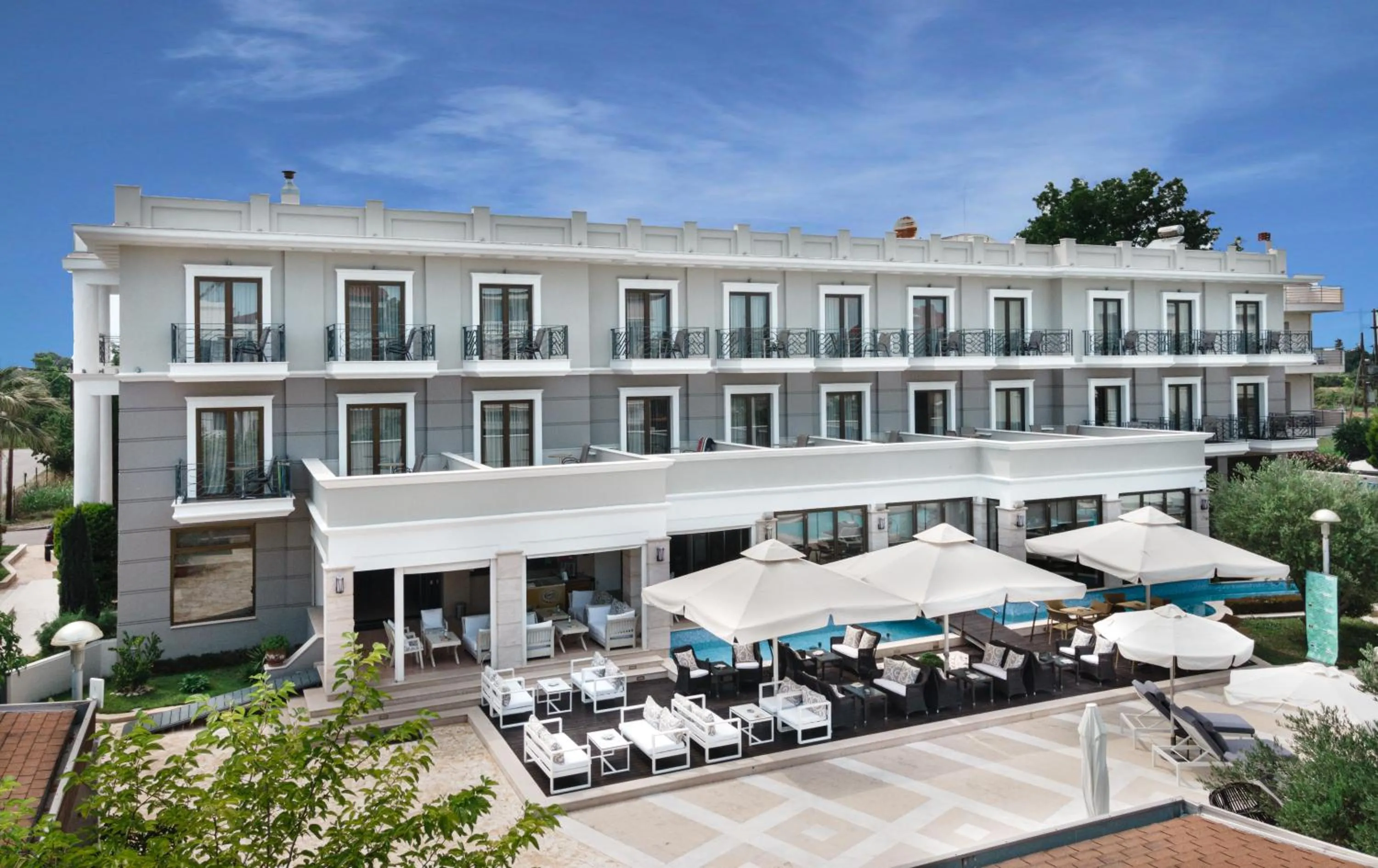 Danai Hotel