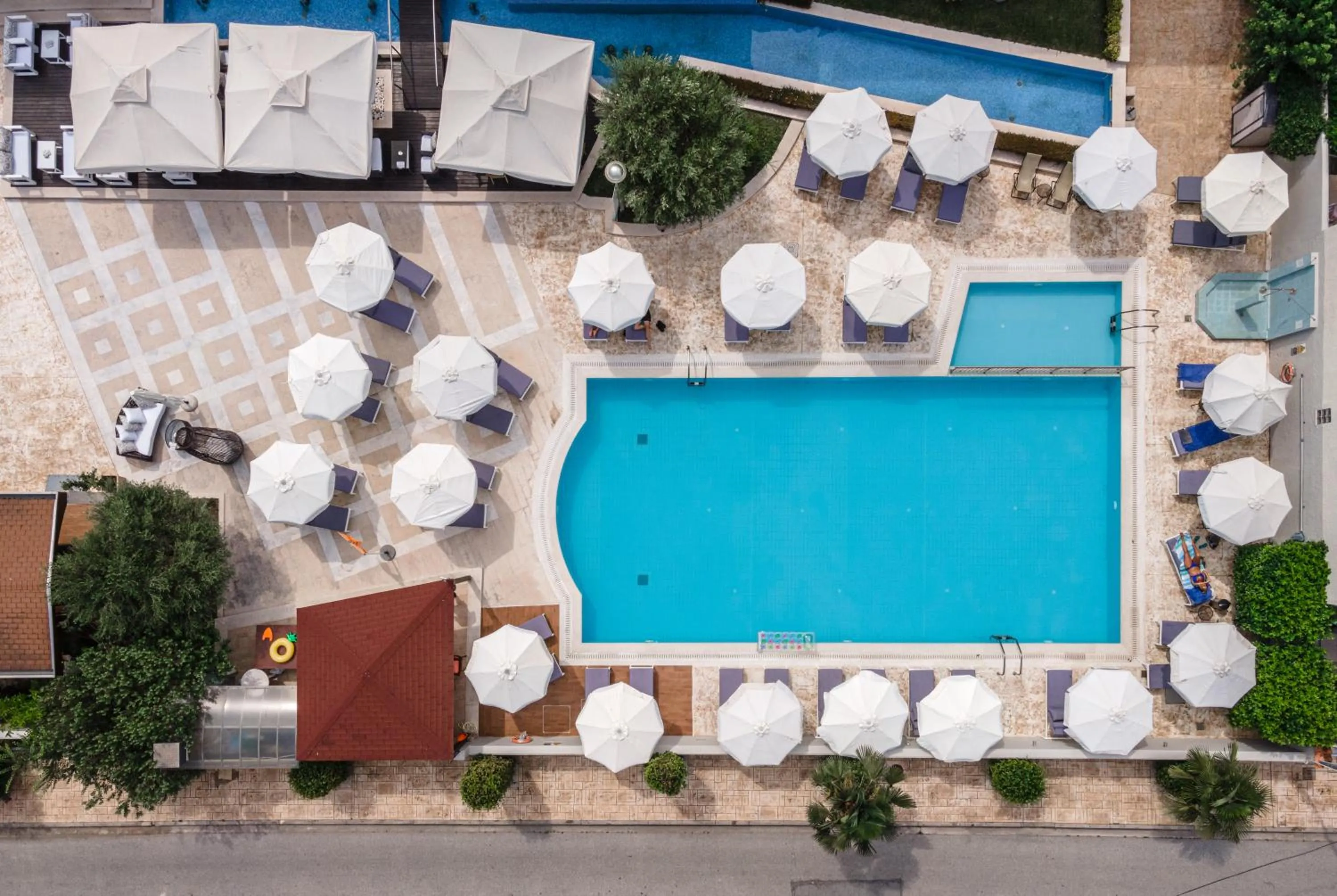 Danai Hotel