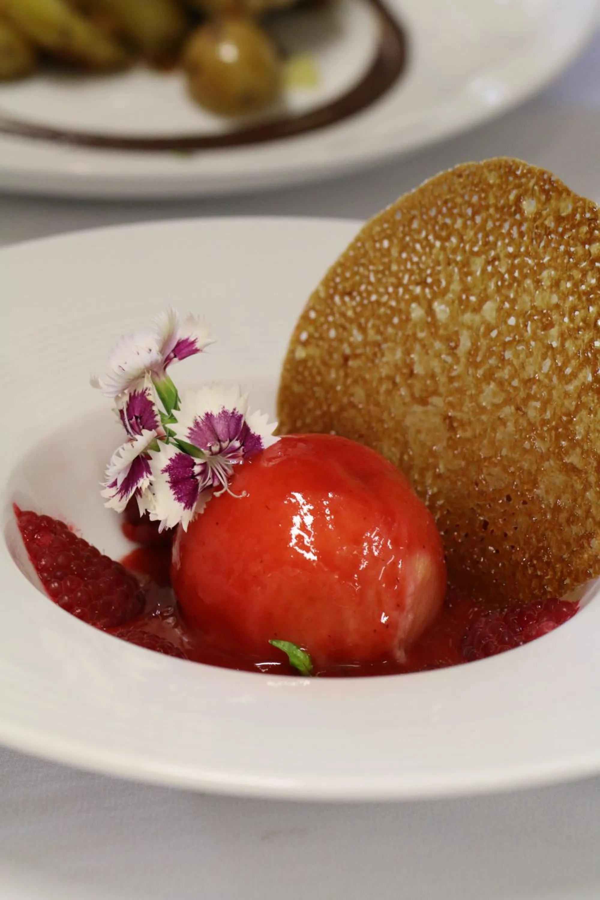 Restaurant/places to eat in Auberge De La Madone