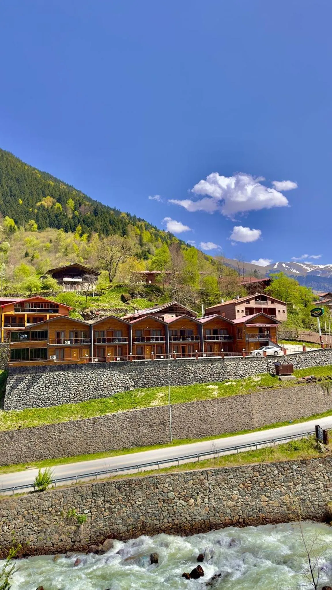 Property building in Green Cinar Apart