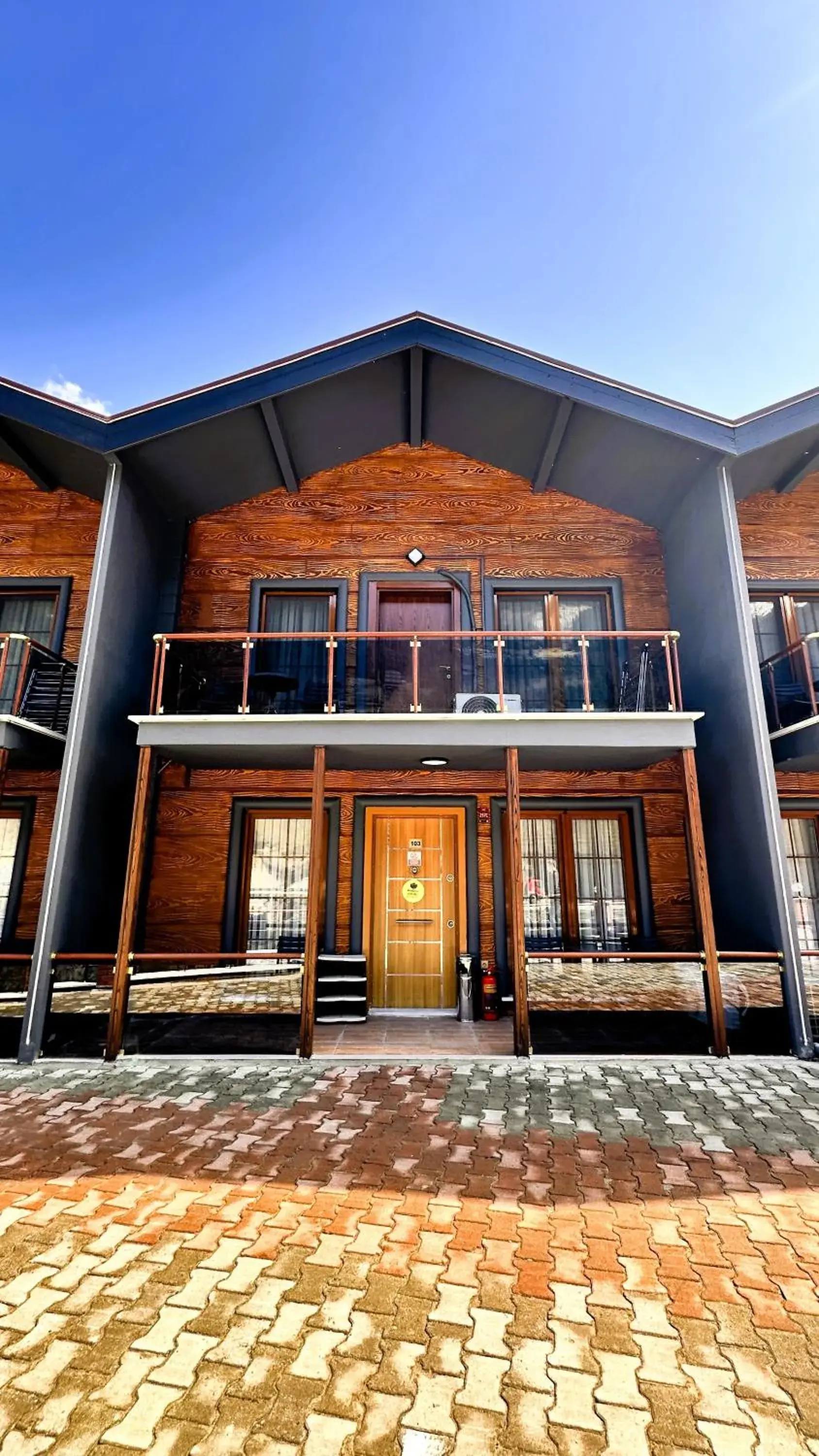 Property building in Green Cinar Apart Property building in Green Cinar Apart