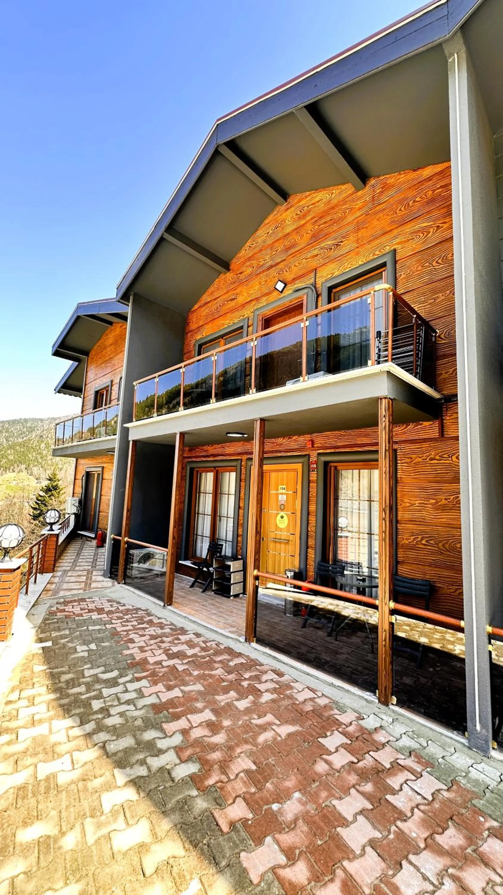 Property building in Green Cinar Apart