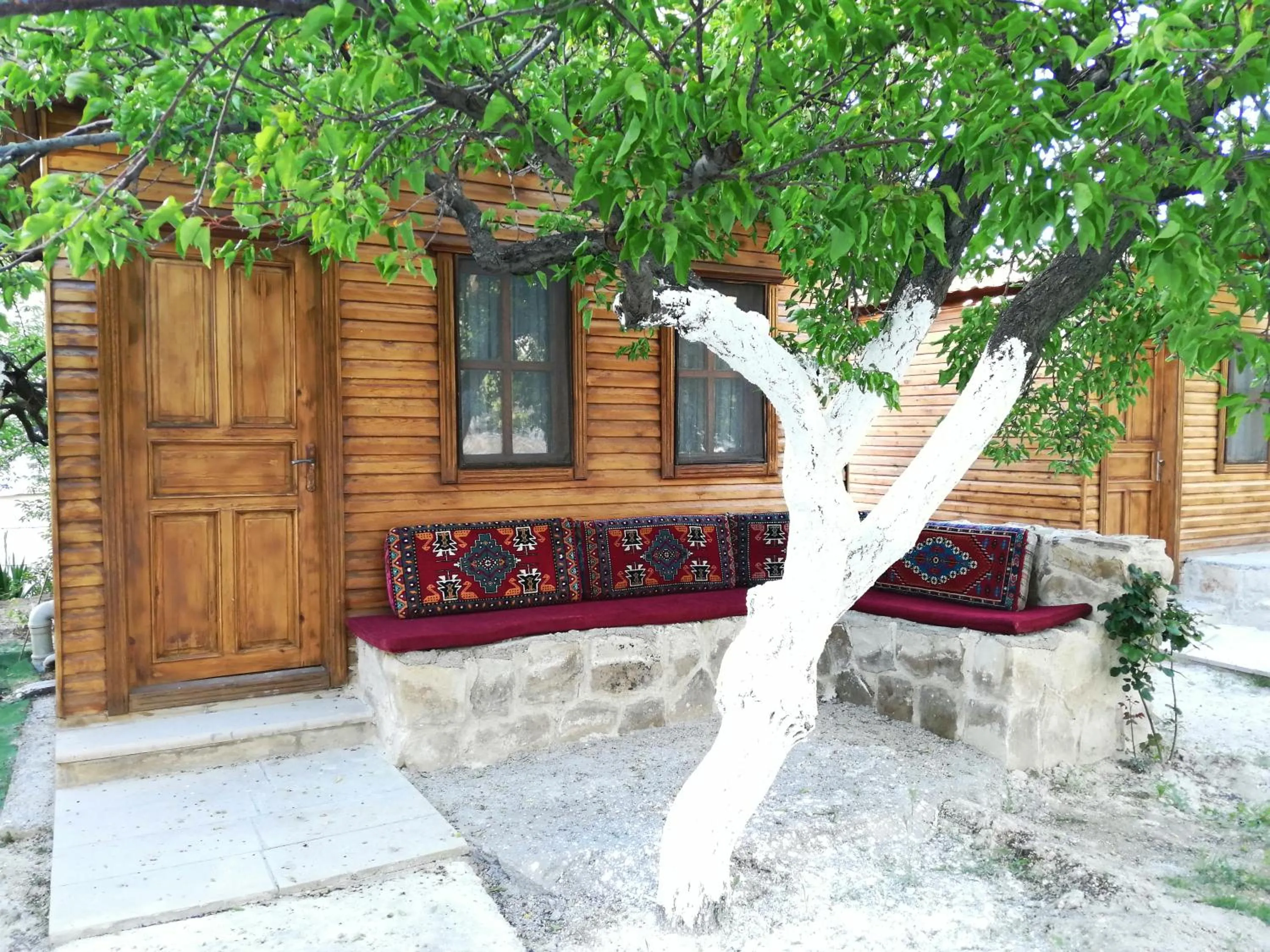 Seating area in Seven Rock Cave Hotel