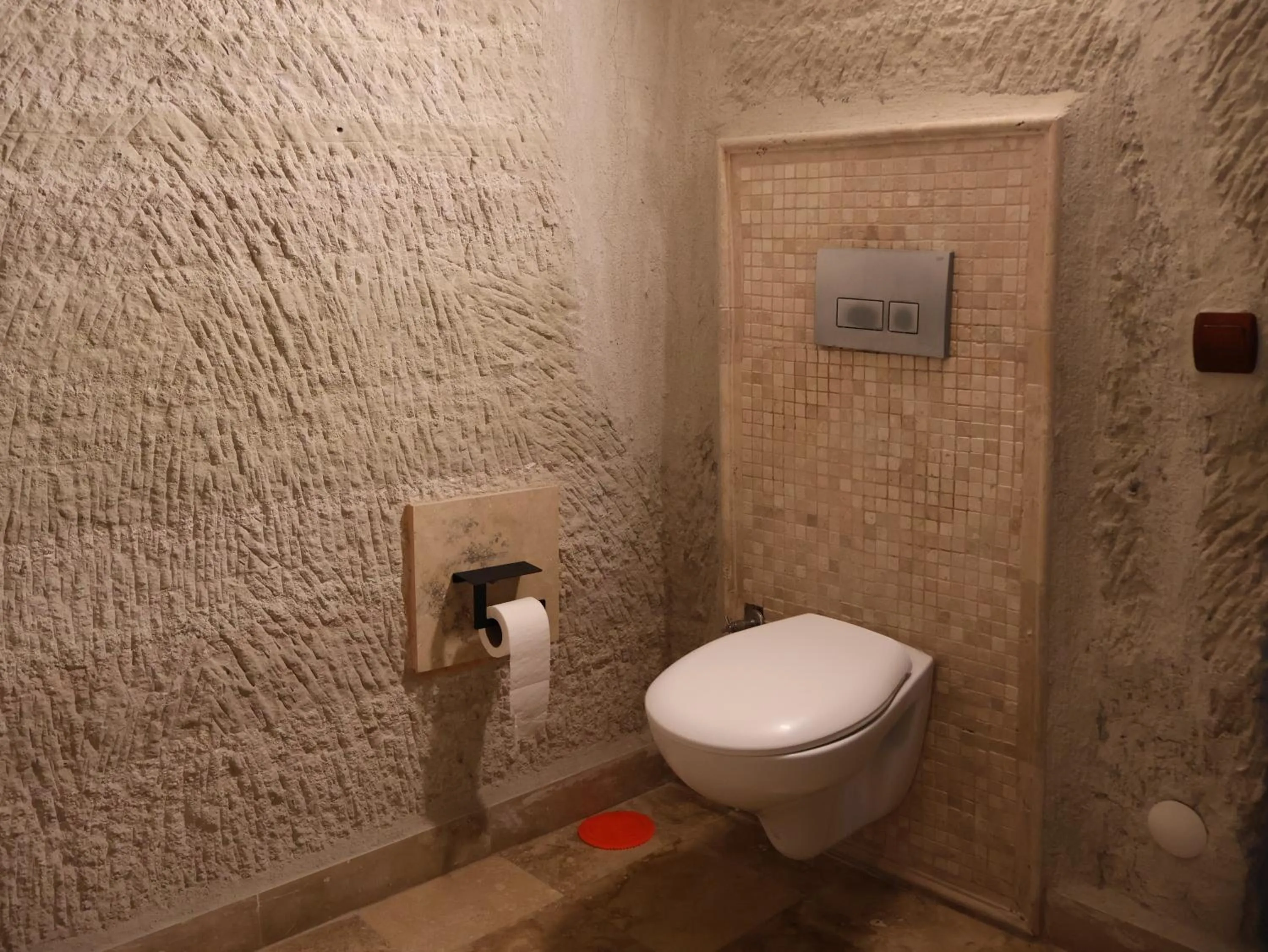 Seven Rock Cave Hotel