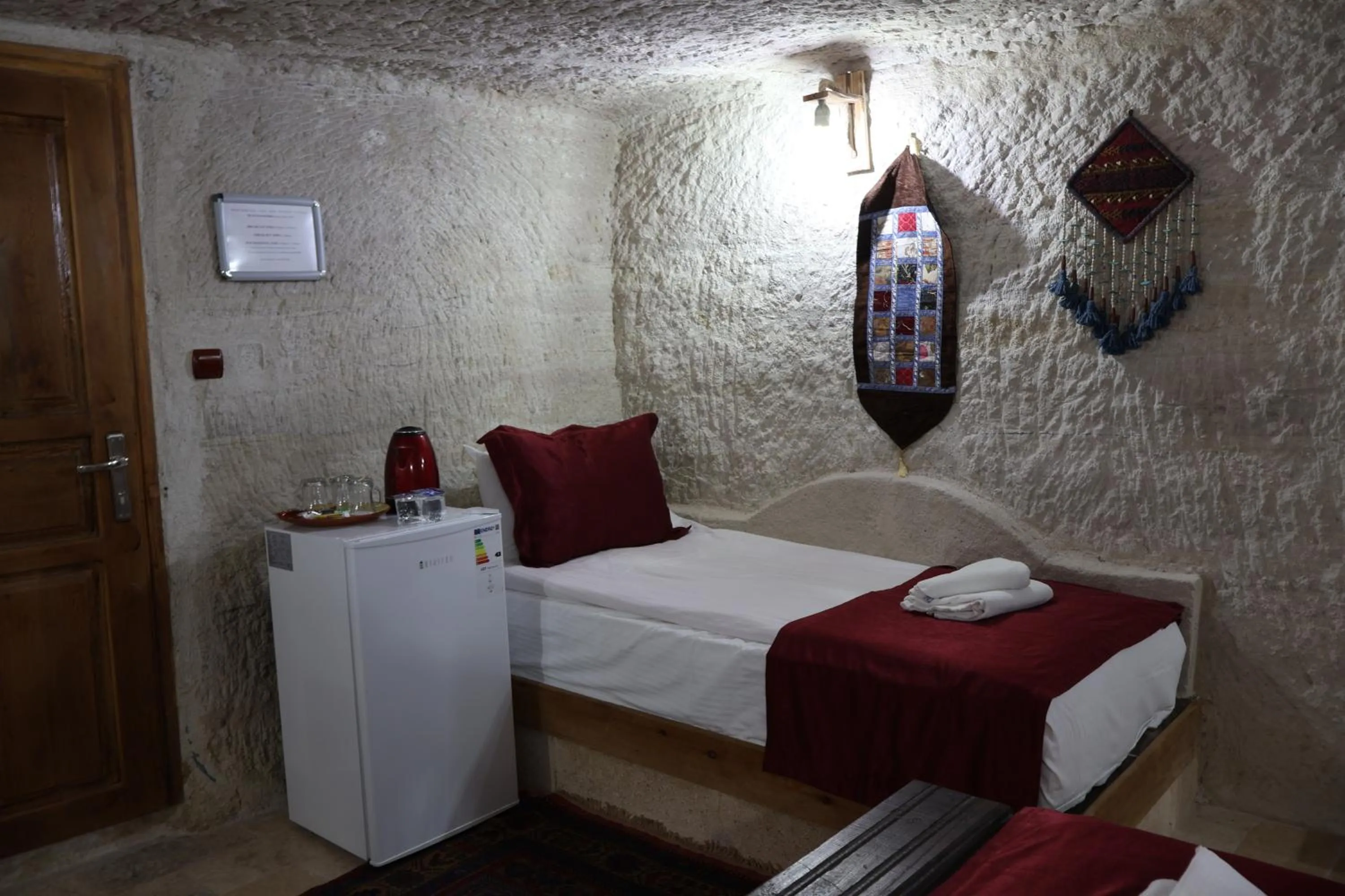 Bed in Seven Rock Cave Hotel