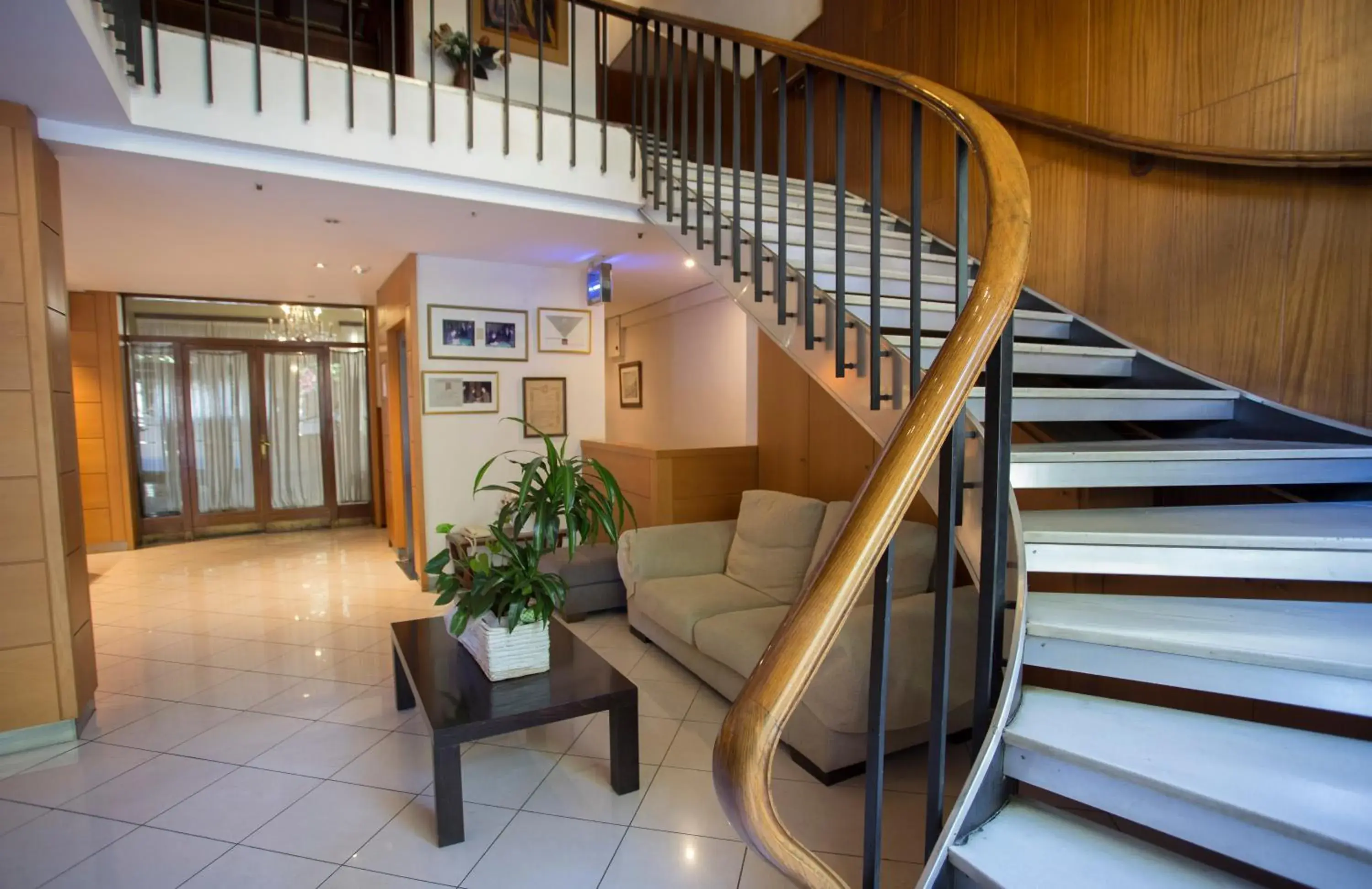 Lobby or reception in Hotel Segle XX Lobby or reception in Hotel Segle XX