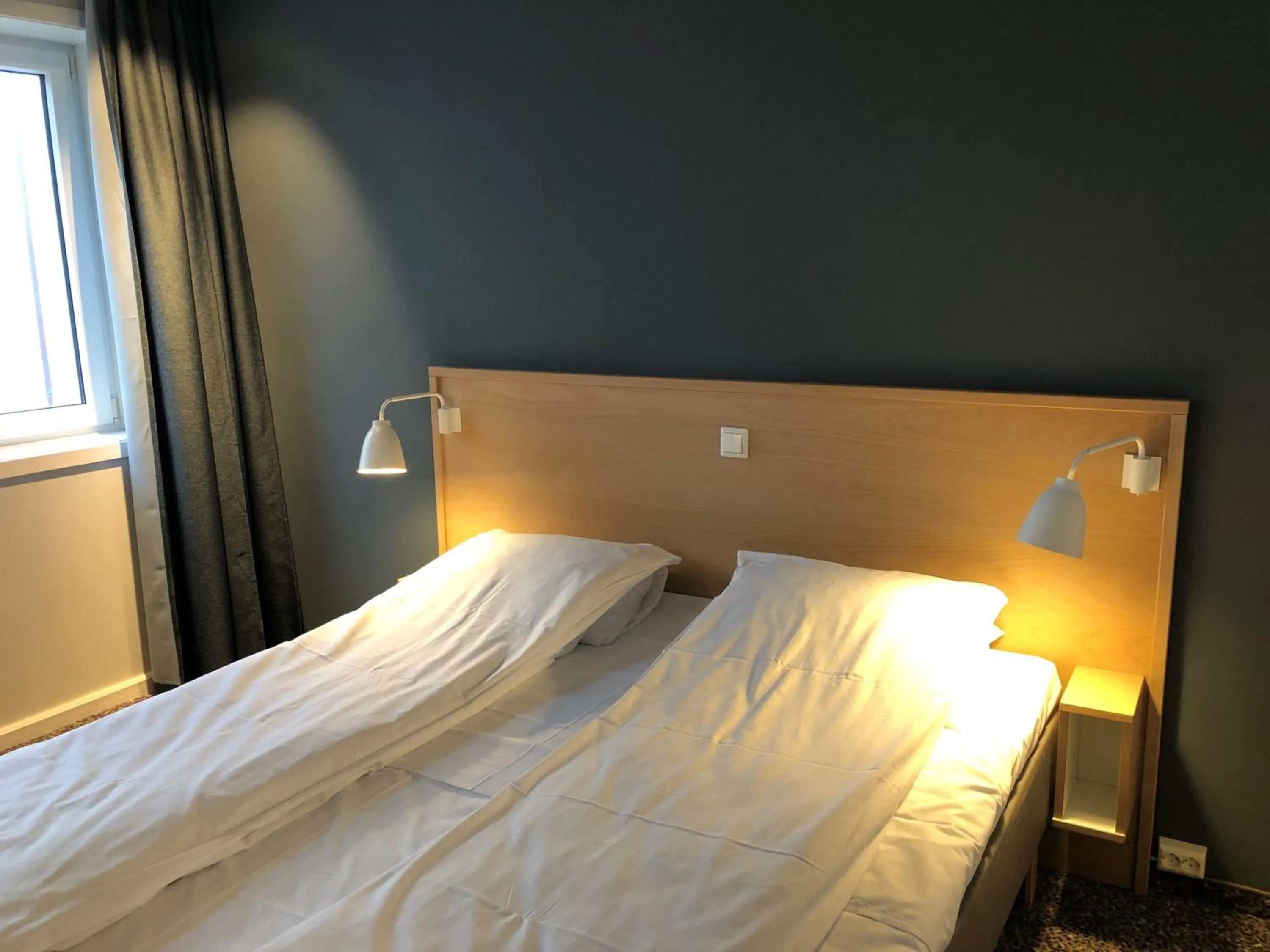 Photo of the whole room, Bed in Hotel Noreg