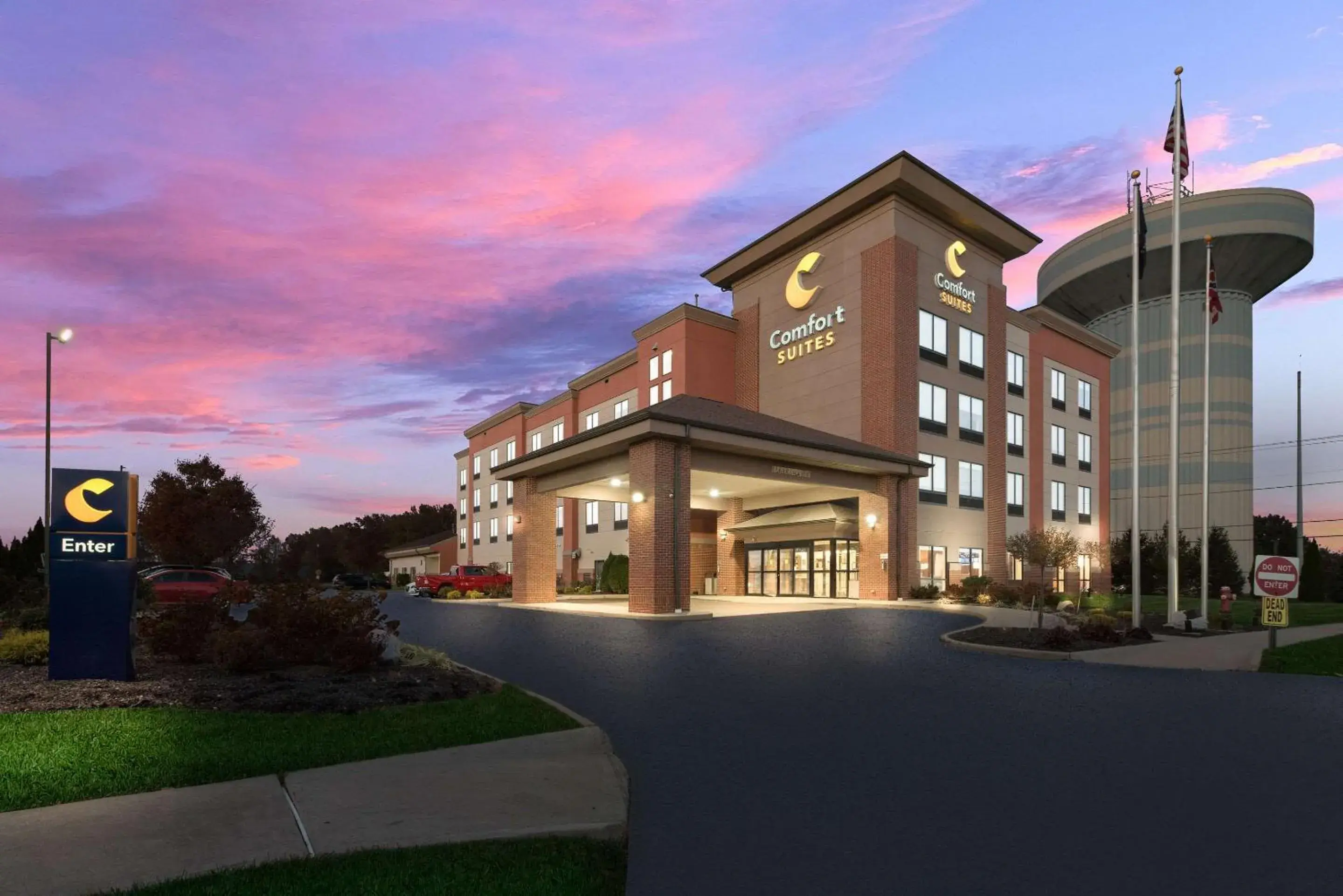 Property building in Comfort Suites Columbus East Broad Property building in Comfort Suites Columbus East Broad