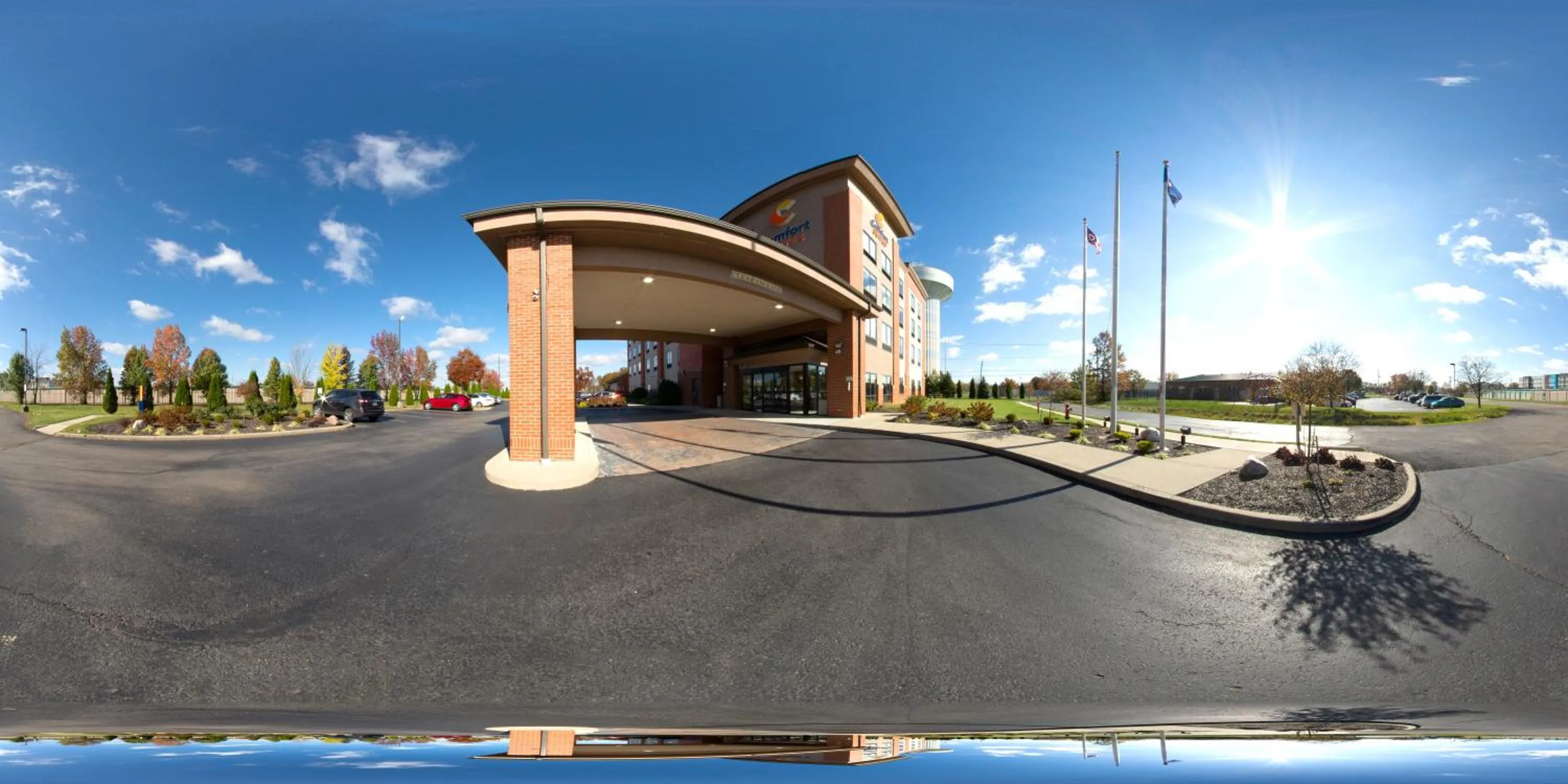 Property building in Comfort Suites Columbus East Broad