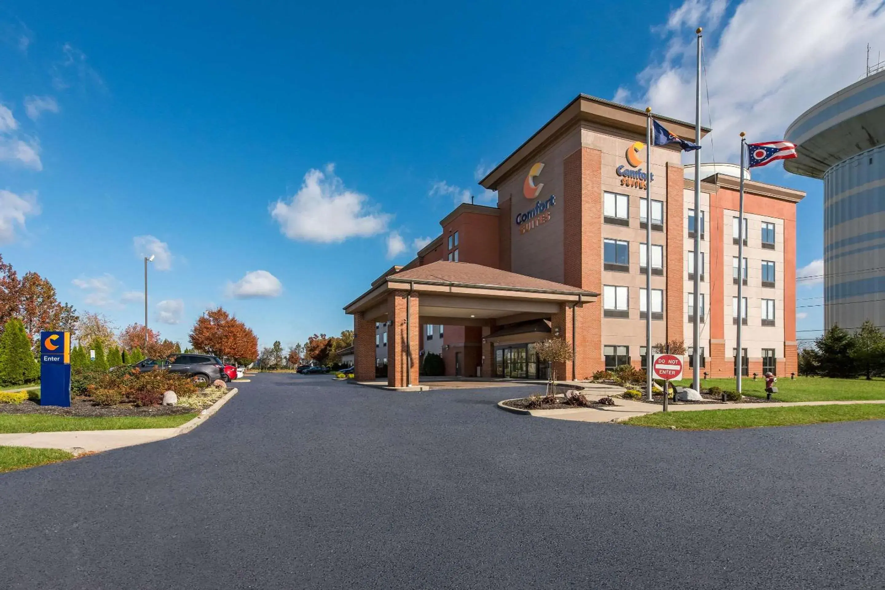 Property building in Comfort Suites Columbus East Broad Property building in Comfort Suites Columbus East Broad