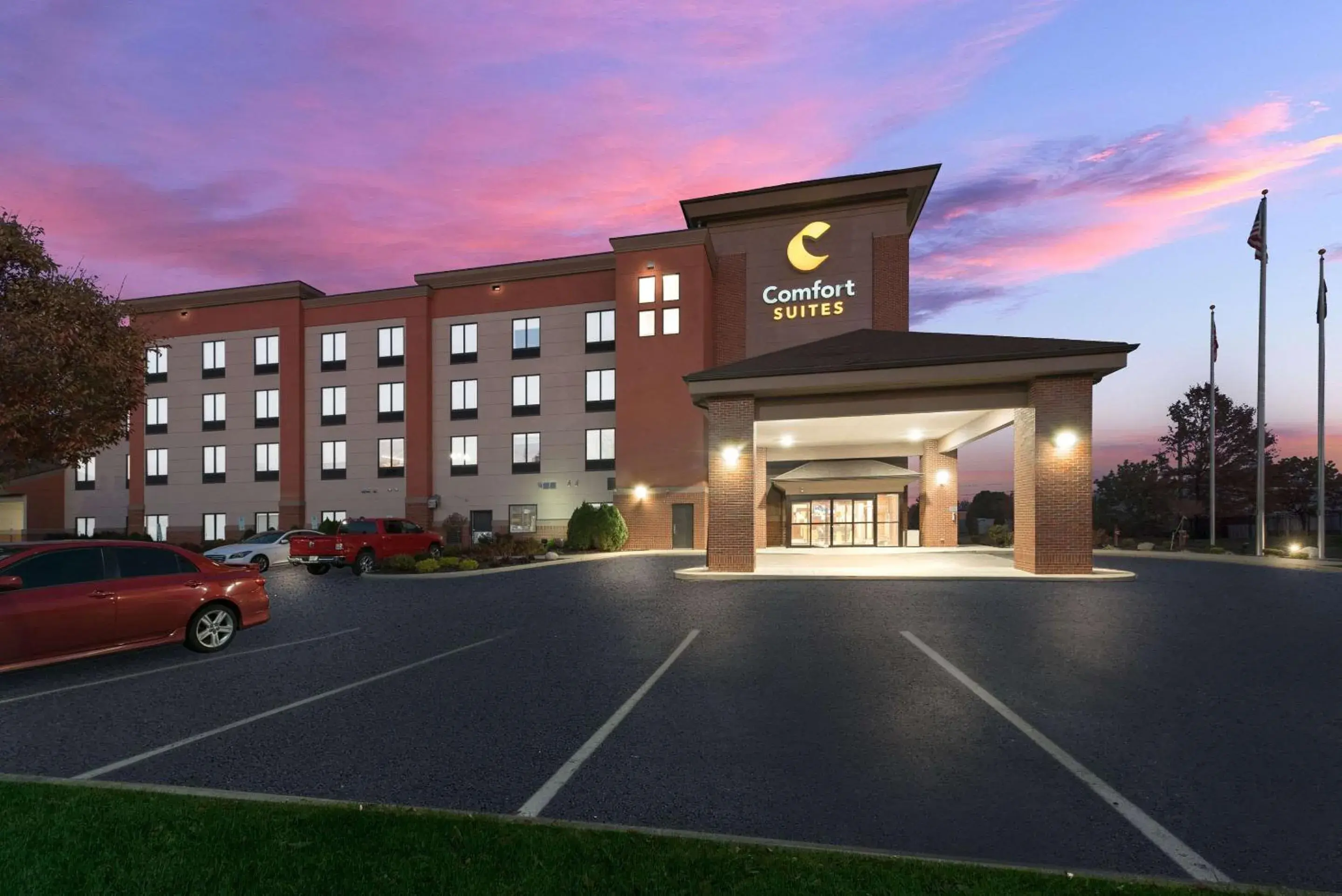 Property building in Comfort Suites Columbus East Broad Property building in Comfort Suites Columbus East Broad