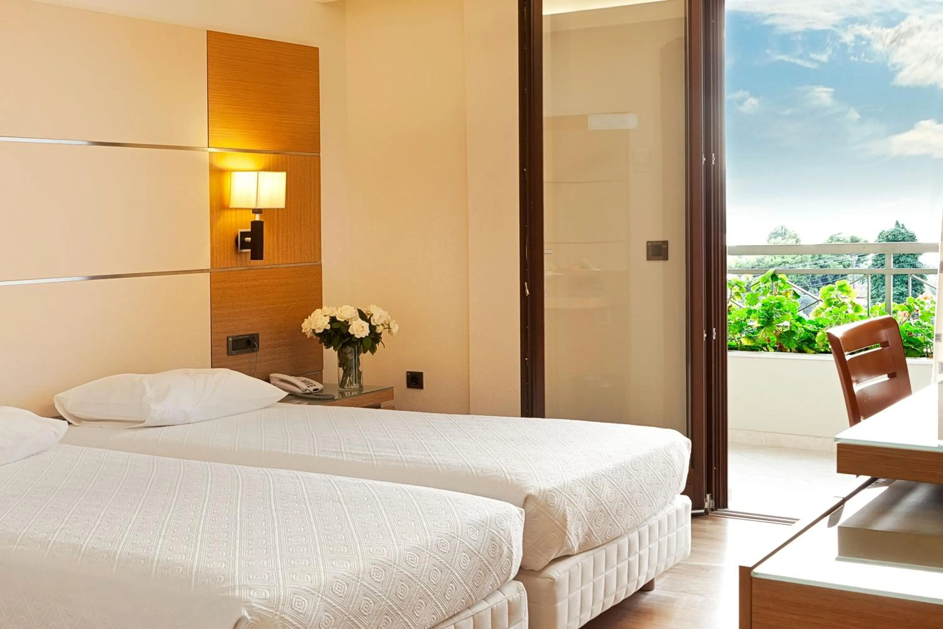 Bedroom, Bed in Miramare