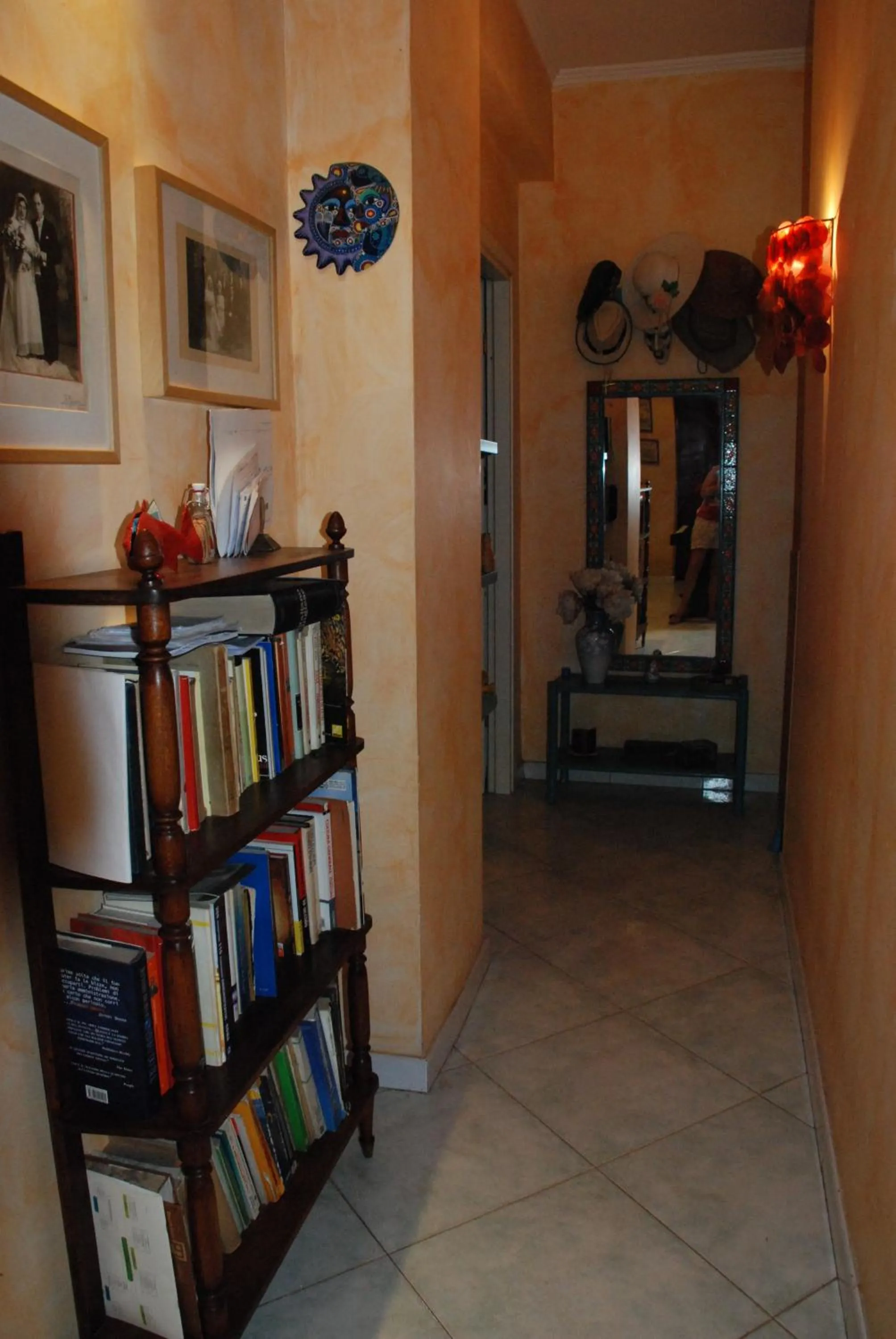 Area and facilities in Anna Vì Guest Home