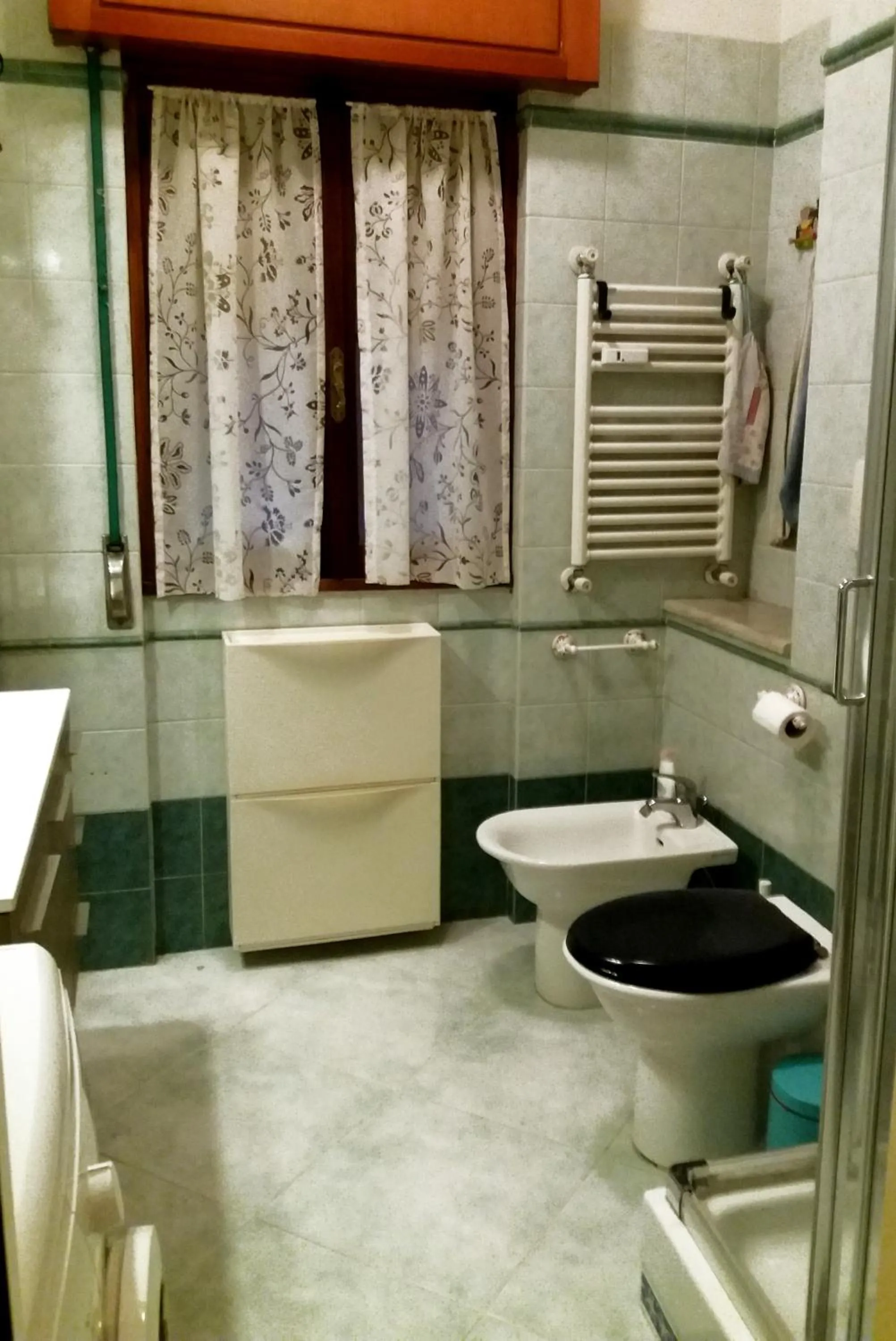 Bathroom in Anna Vì Guest Home