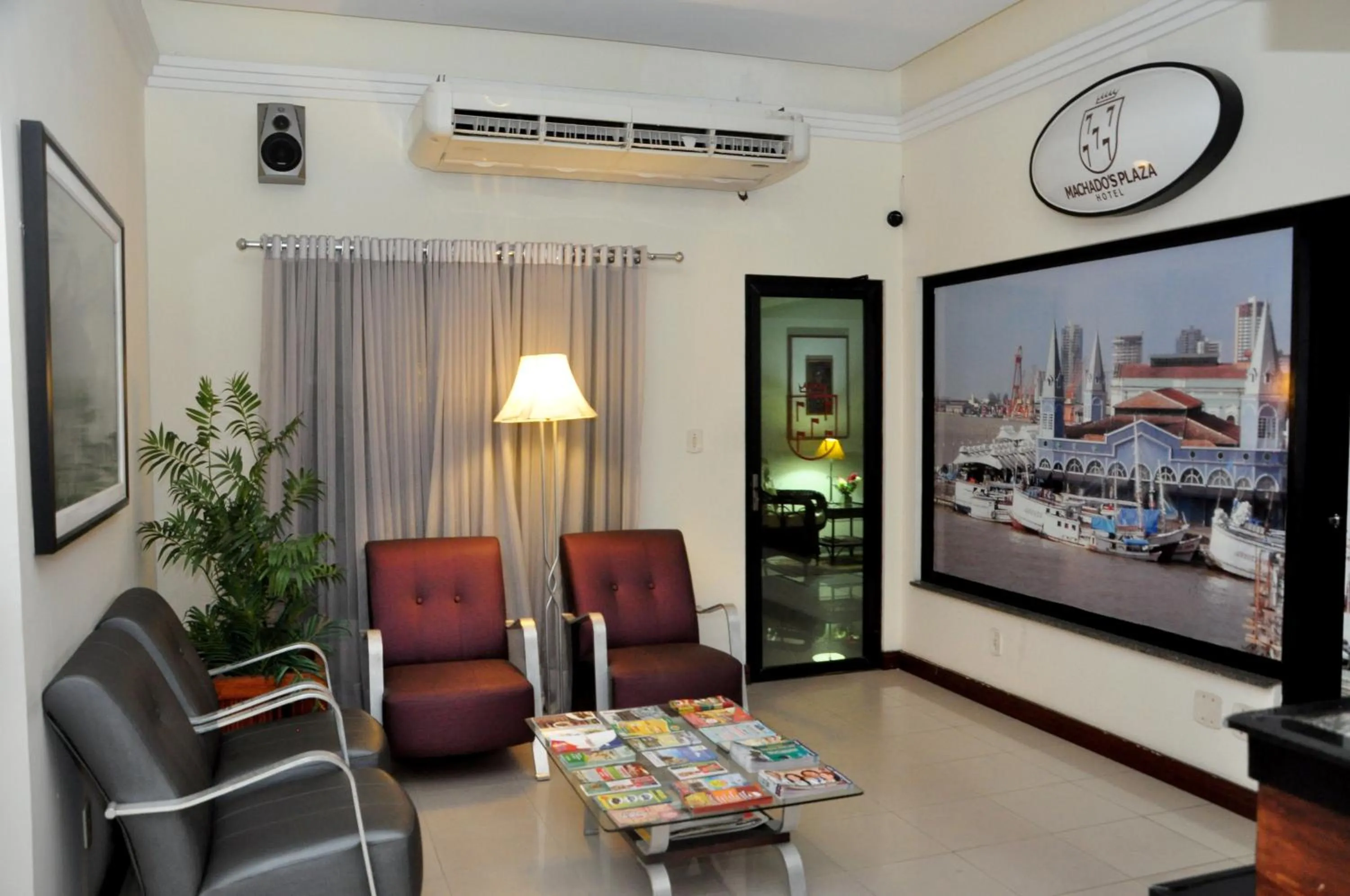 Lobby or reception in Machado´s Plaza Hotel
