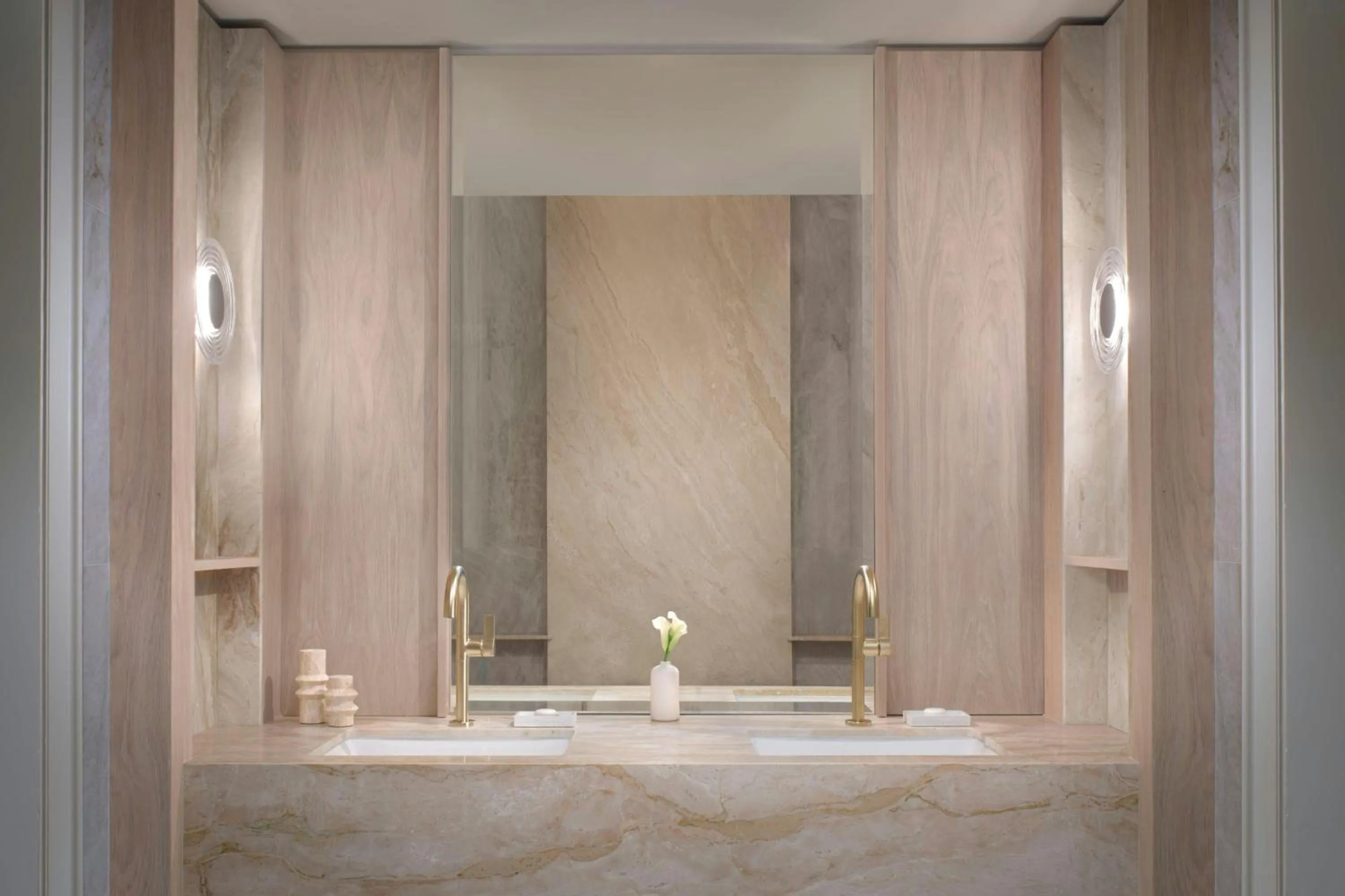 Photo of the whole room in The Ritz-Carlton Key Biscayne, Miami