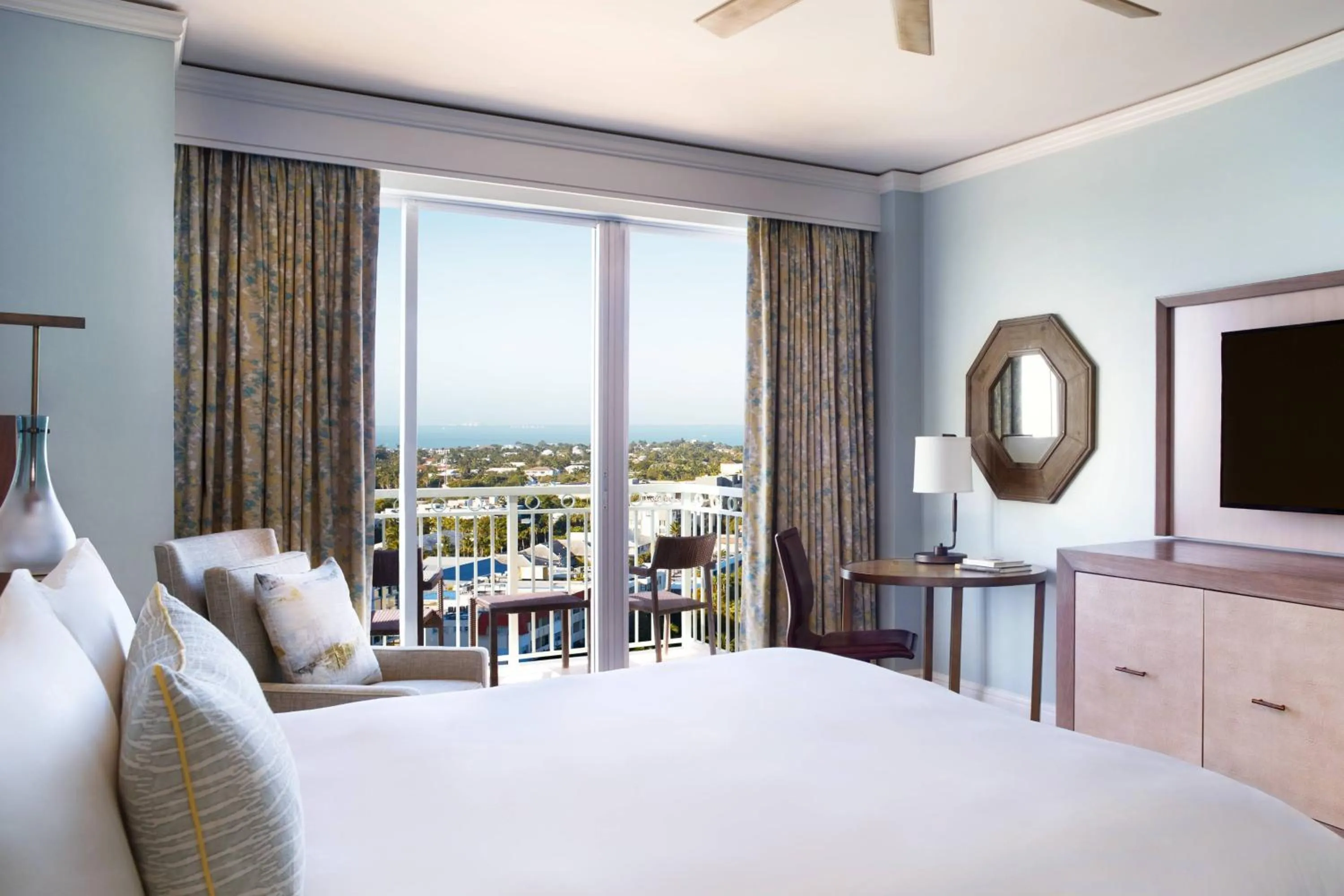 Photo of the whole room, Bed in The Ritz-Carlton Key Biscayne, Miami