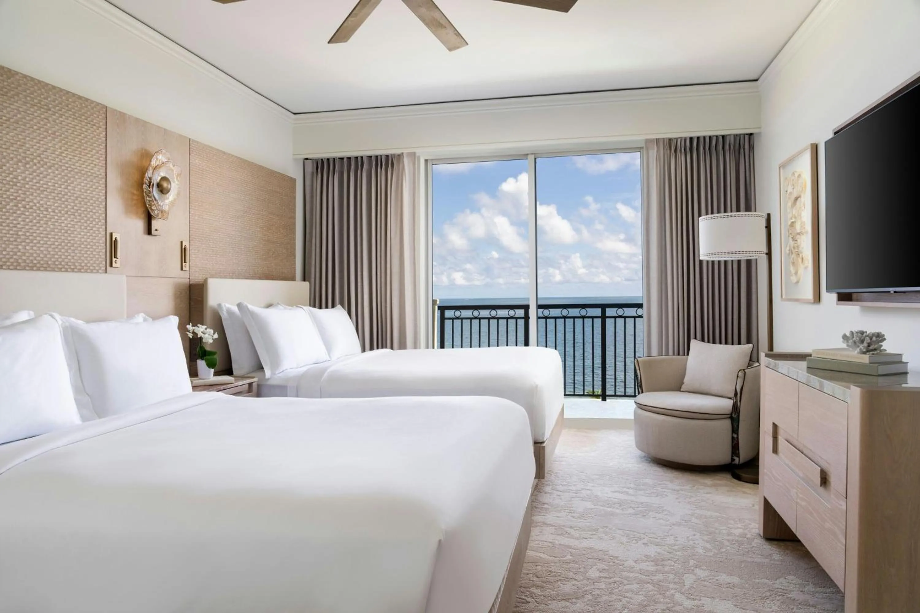 Photo of the whole room, Bed in The Ritz-Carlton Key Biscayne, Miami