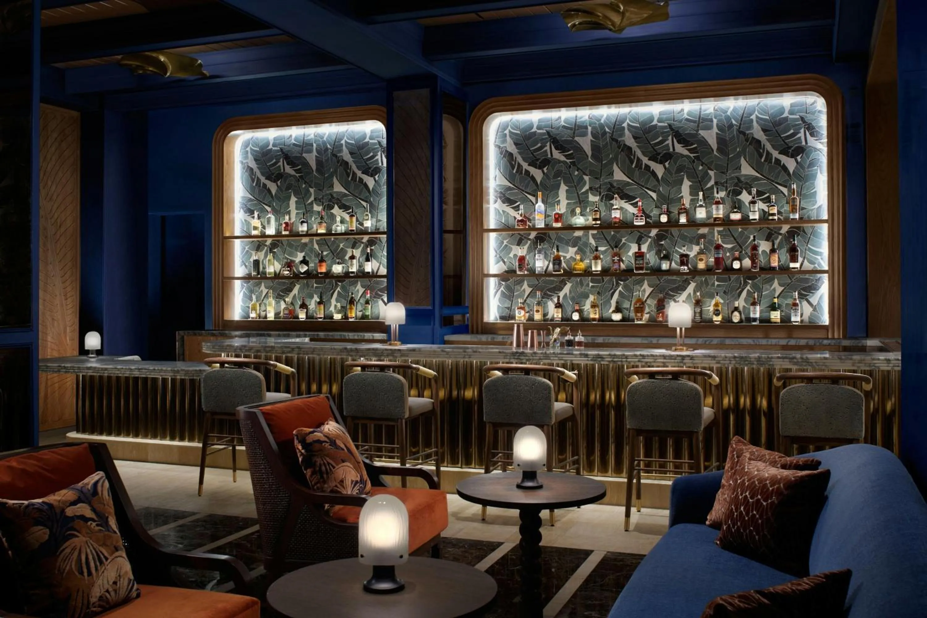 Lounge or bar in The Ritz-Carlton Key Biscayne, Miami