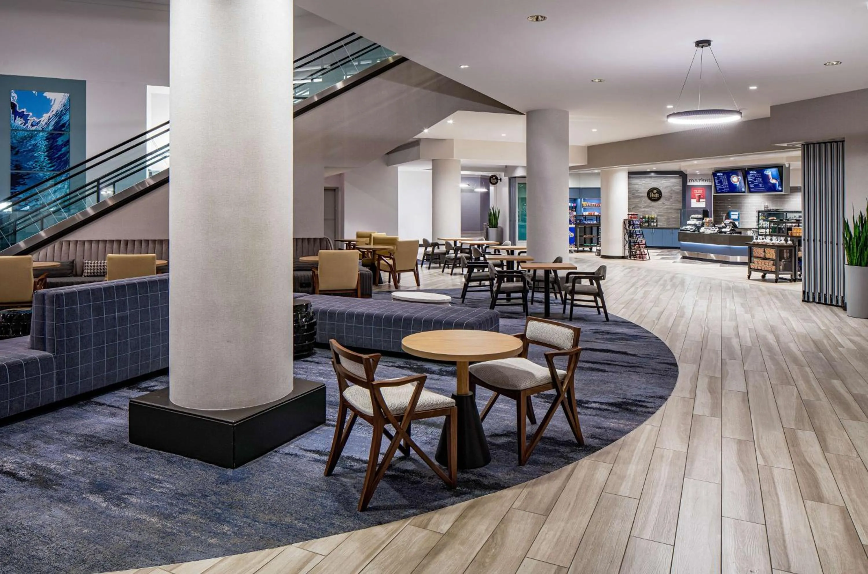 Lobby or reception in Hyatt Regency Santa Clara