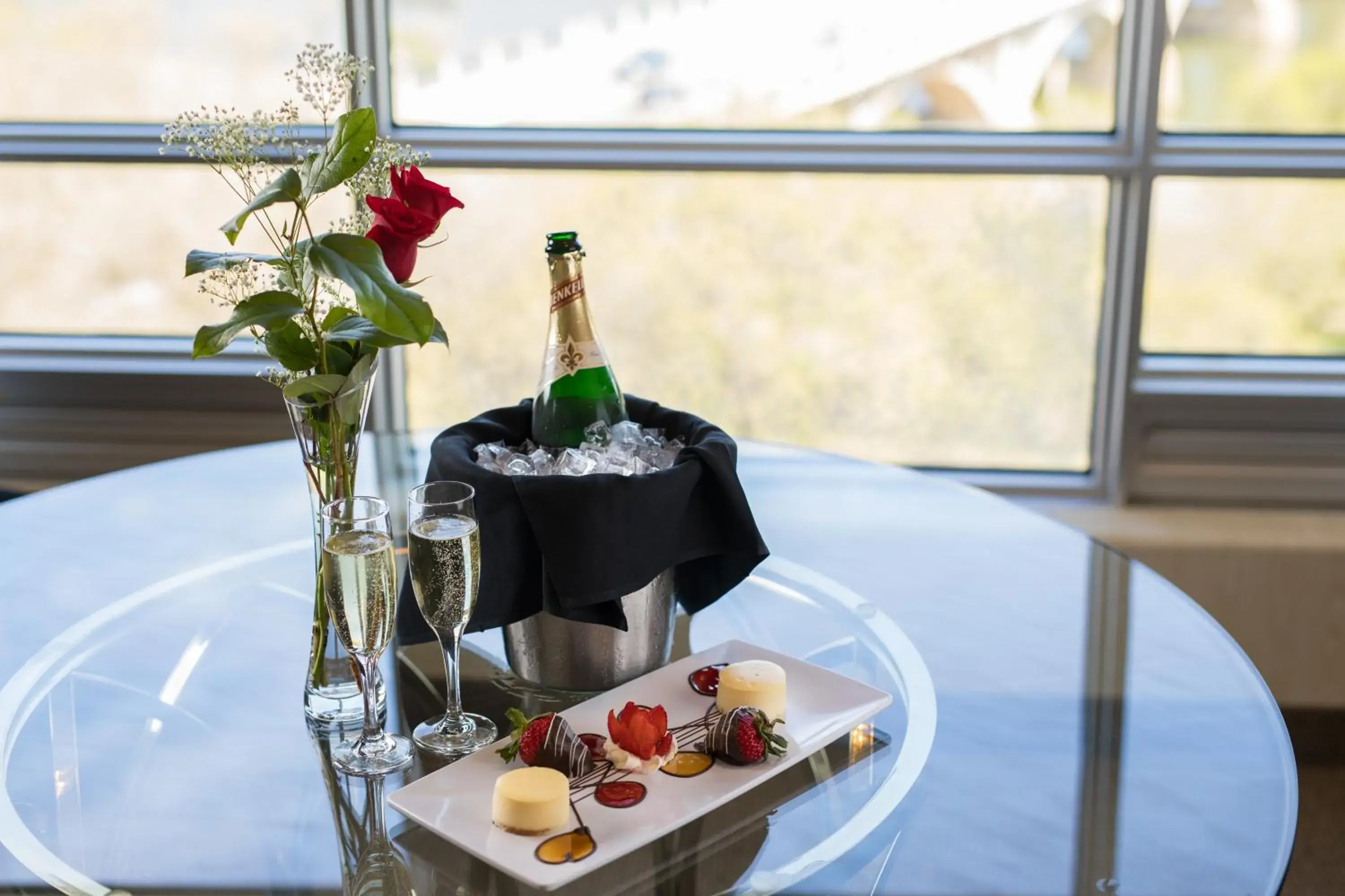 Food and drinks in Park Town Hotel Food and drinks in Park Town Hotel