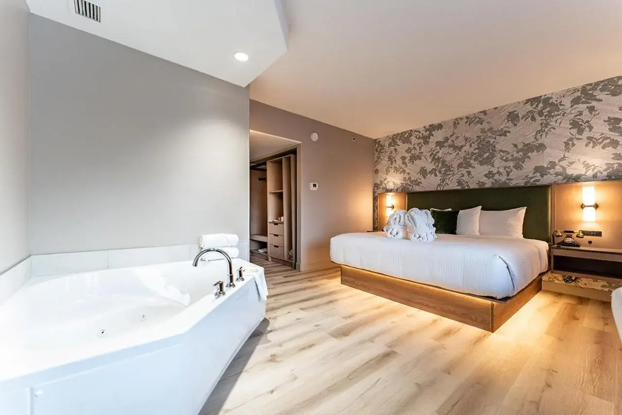 Bed in Park Town Hotel Bed in Park Town Hotel