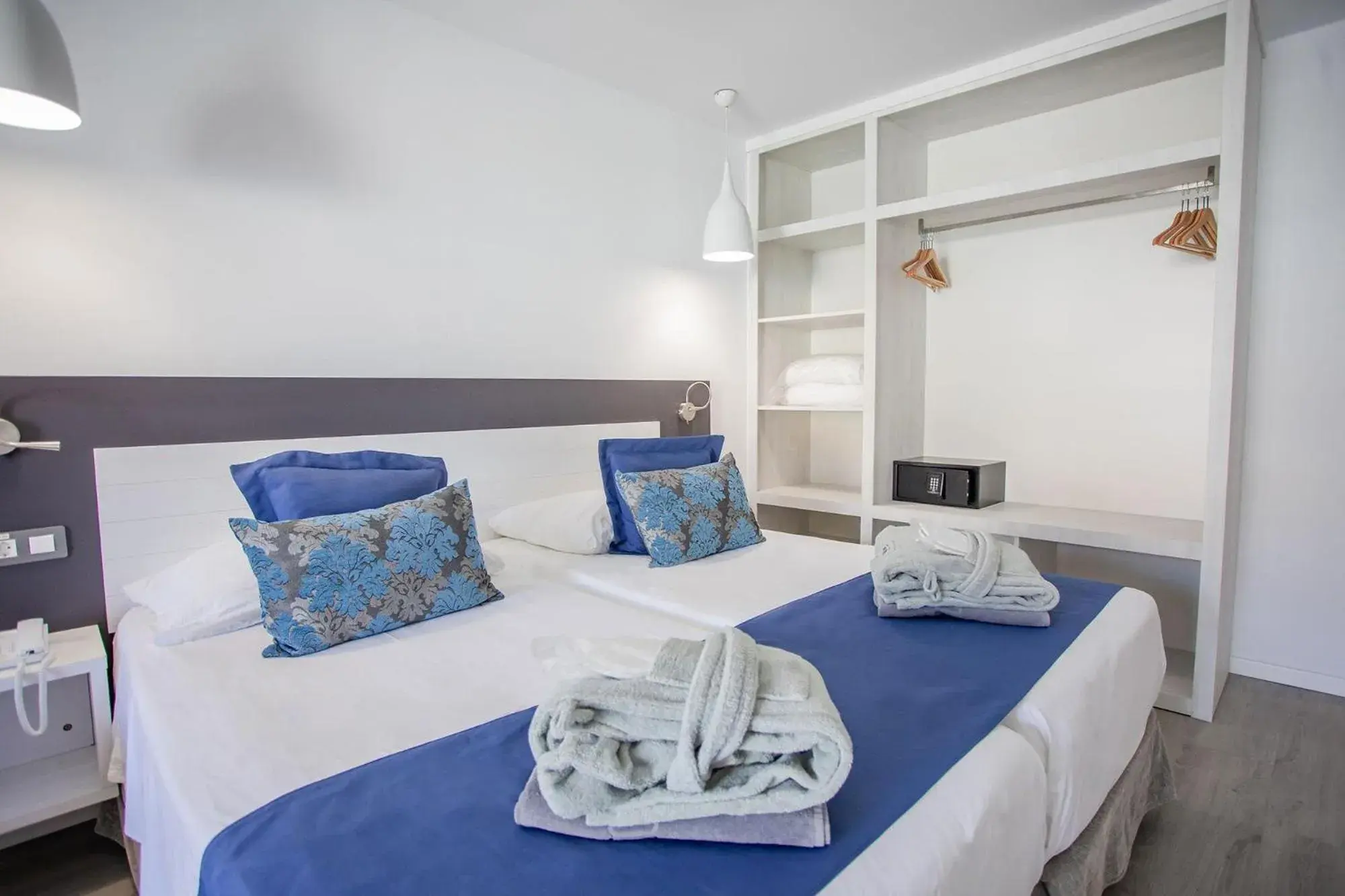 Superior Junior Suite with Large Balcony - single occupancy in Servatur Casablanca Suites & Spa - Adults Only Superior Junior Suite with Large Balcony - single occupancy in Servatur Casablanca Suites & Spa - Adults Only