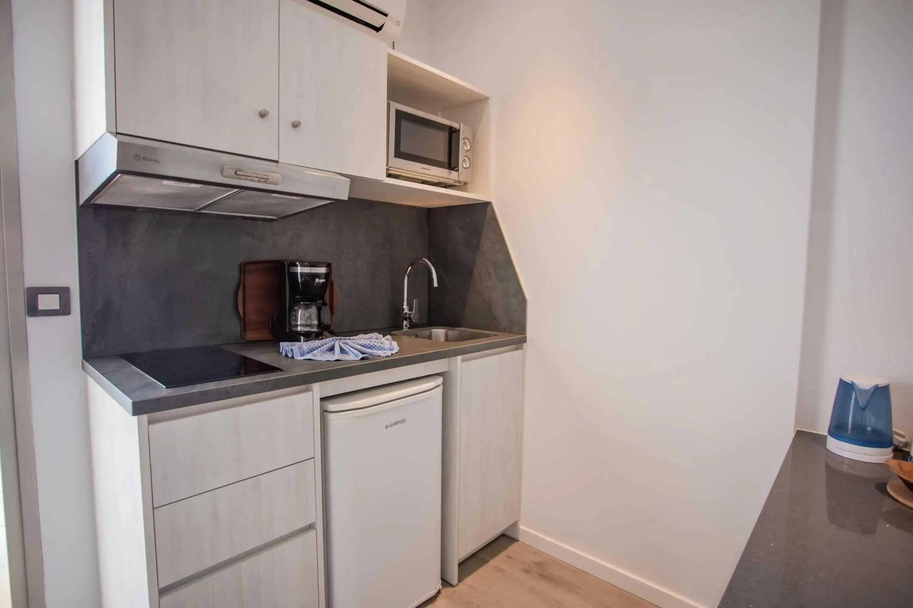 Photo of the whole room in Servatur Casablanca Suites & Spa - Adults Only Photo of the whole room in Servatur Casablanca Suites & Spa - Adults Only