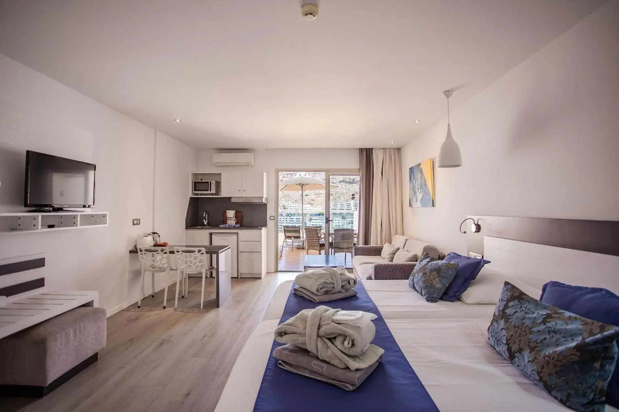 Photo of the whole room, Bed in Servatur Casablanca Suites & Spa - Adults Only Photo of the whole room, Bed in Servatur Casablanca Suites & Spa - Adults Only