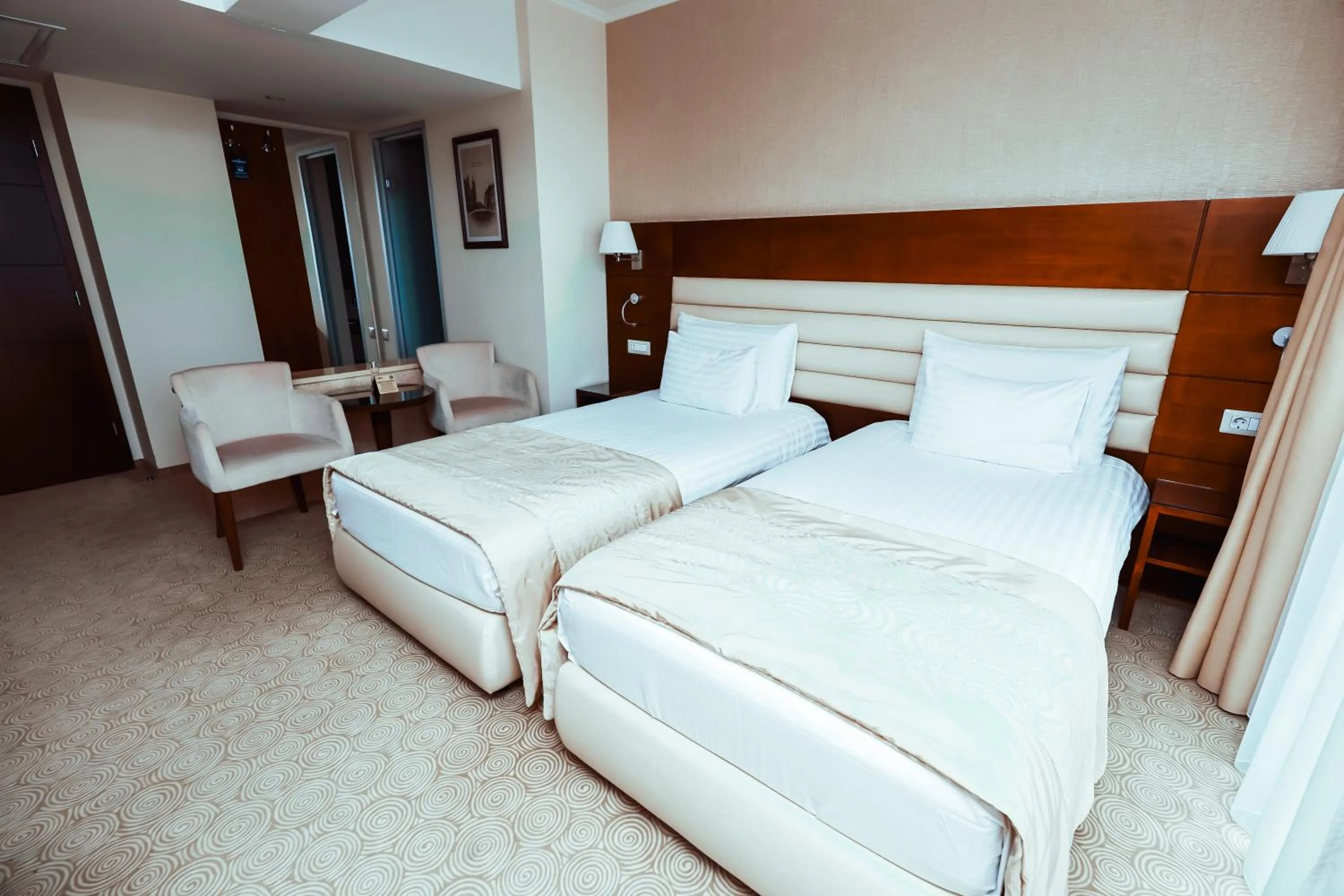 Bed in Grand Hotel Coroana