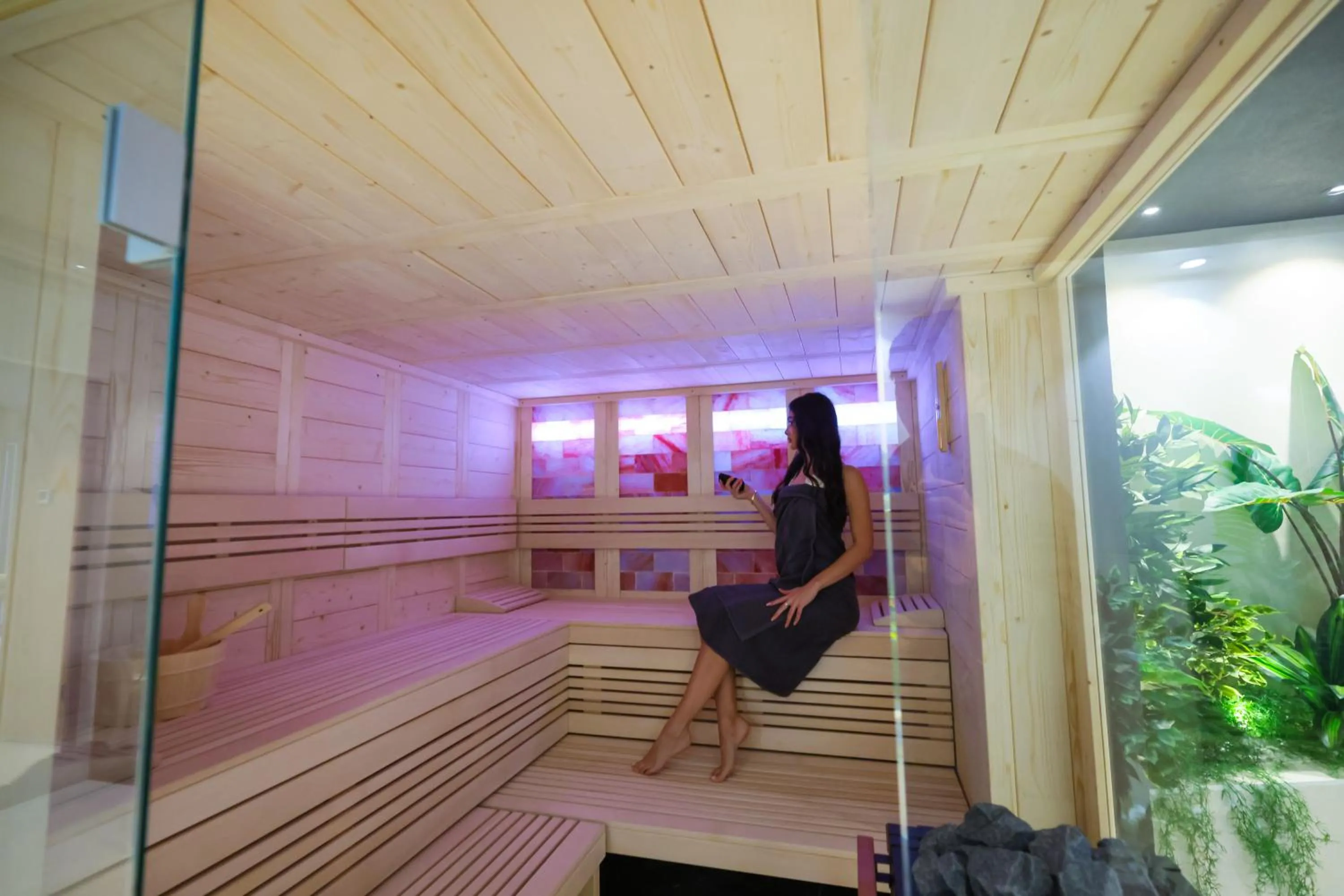 Spa and wellness centre/facilities in Grand Hotel Coroana