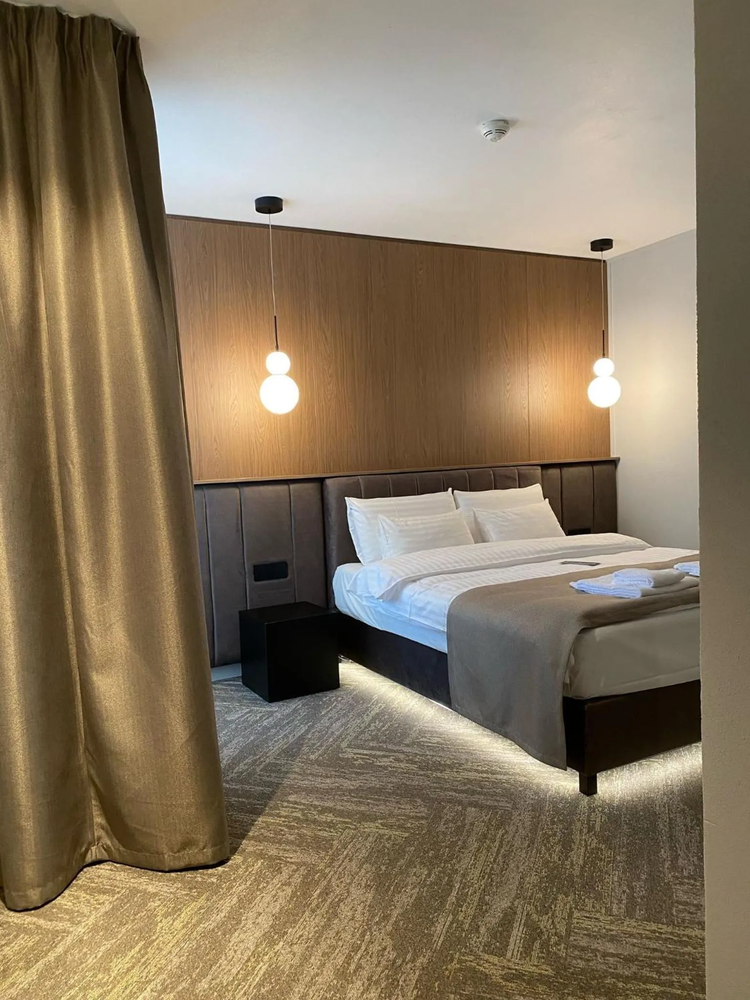Bed in Grand Hotel Coroana