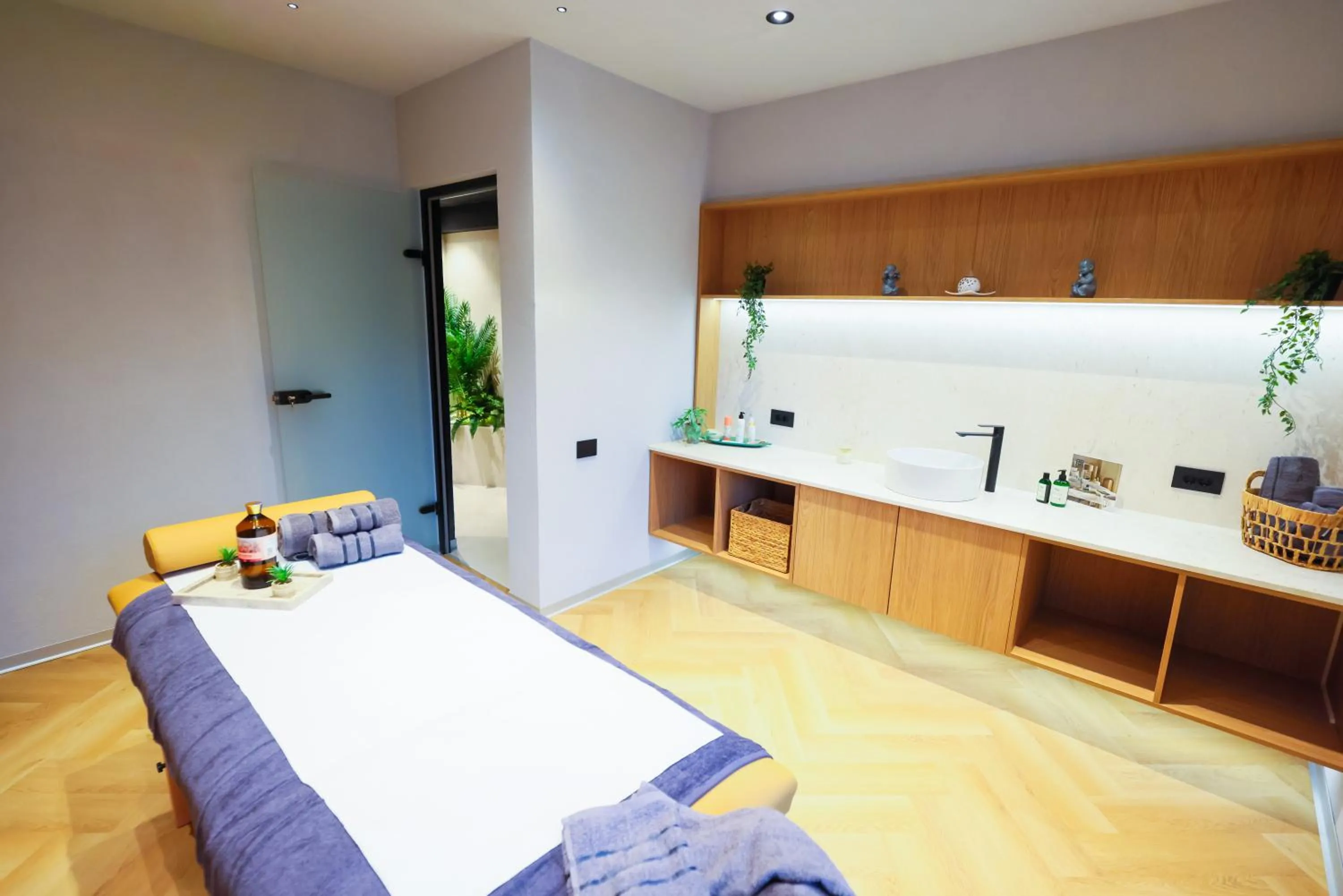 Spa and wellness centre/facilities, Bed in Grand Hotel Coroana