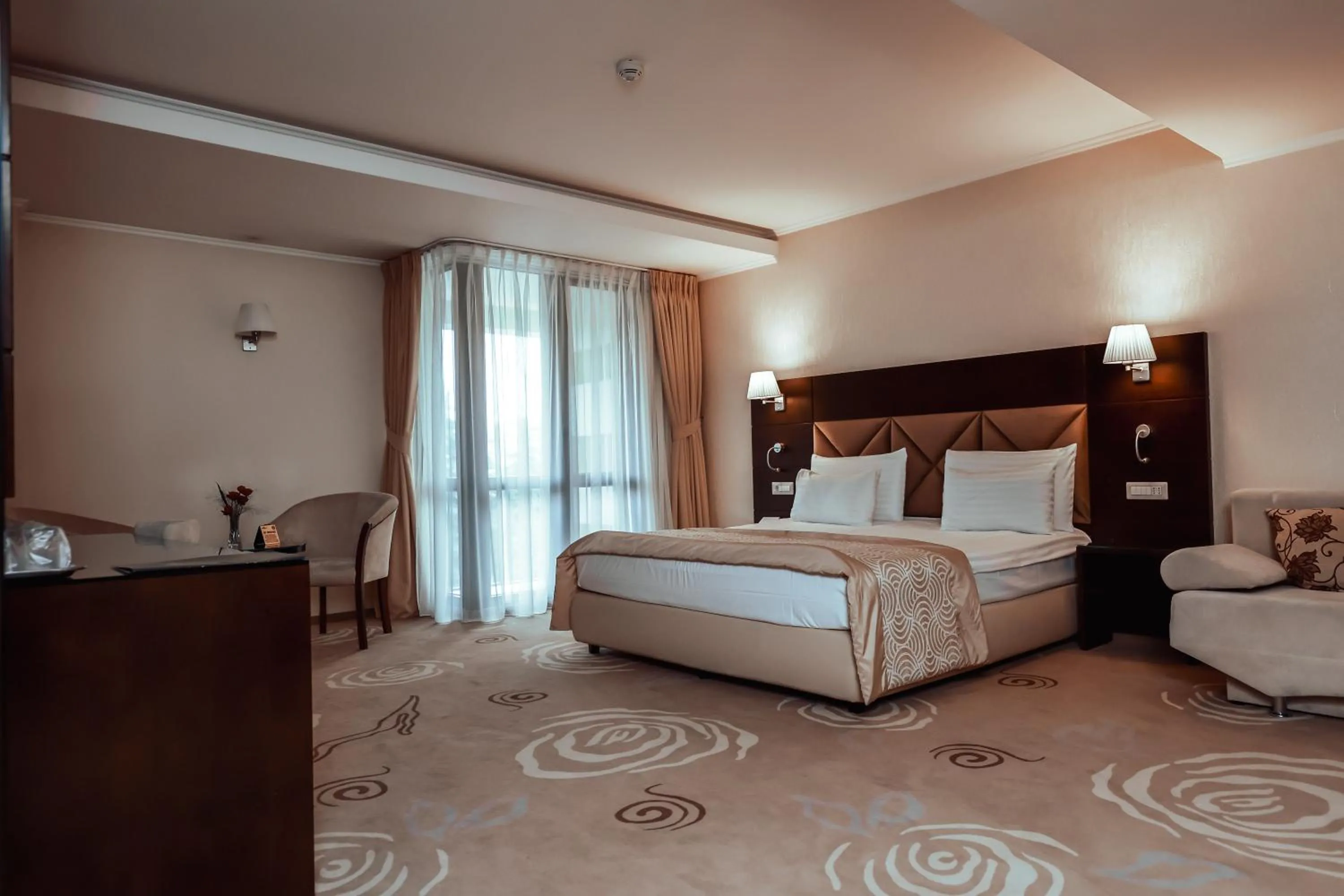 Bed in Grand Hotel Coroana