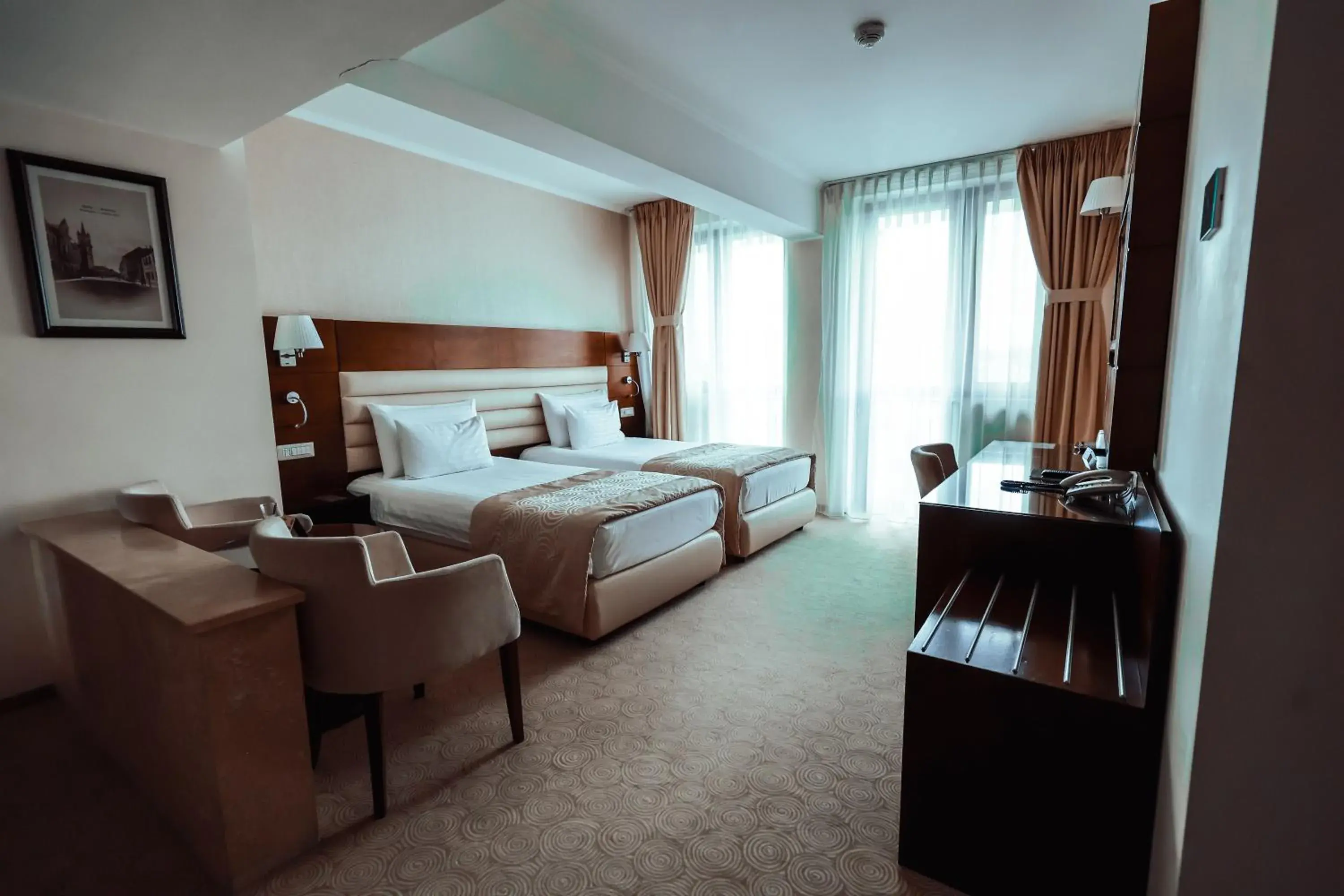 Twin Room - single occupancy in Grand Hotel Coroana Twin Room - single occupancy in Grand Hotel Coroana