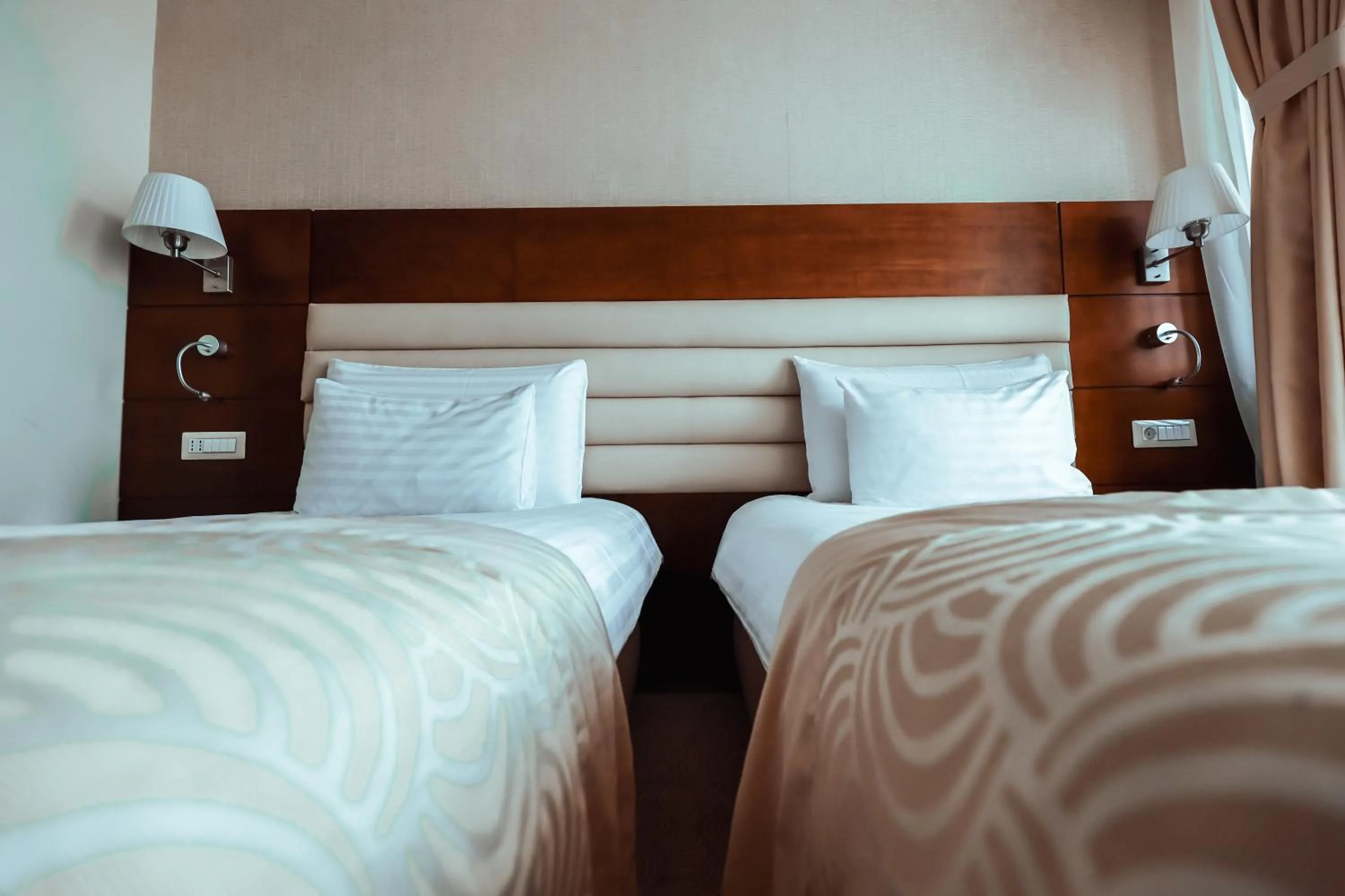 Bed in Grand Hotel Coroana