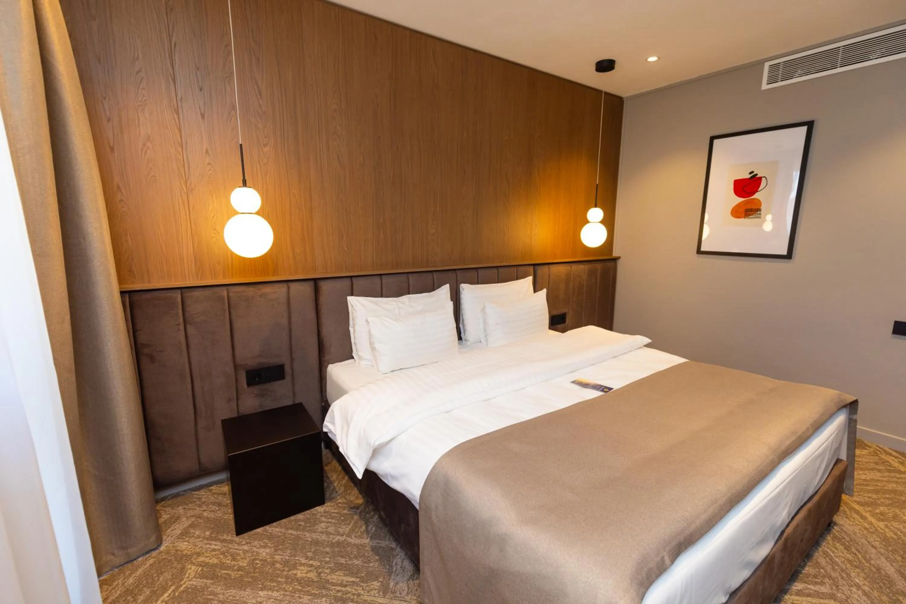 Bed in Grand Hotel Coroana