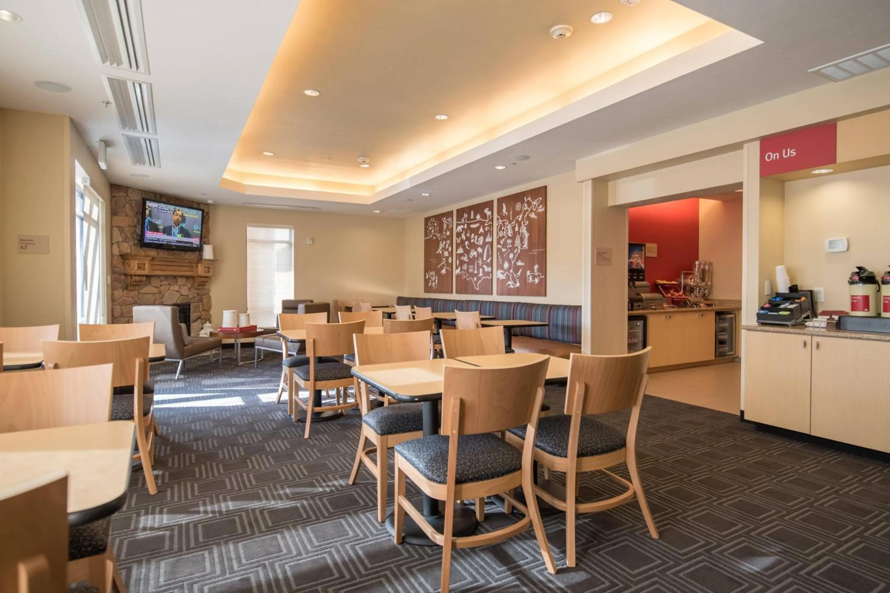 Breakfast in TownePlace Suites by Marriott Provo Orem