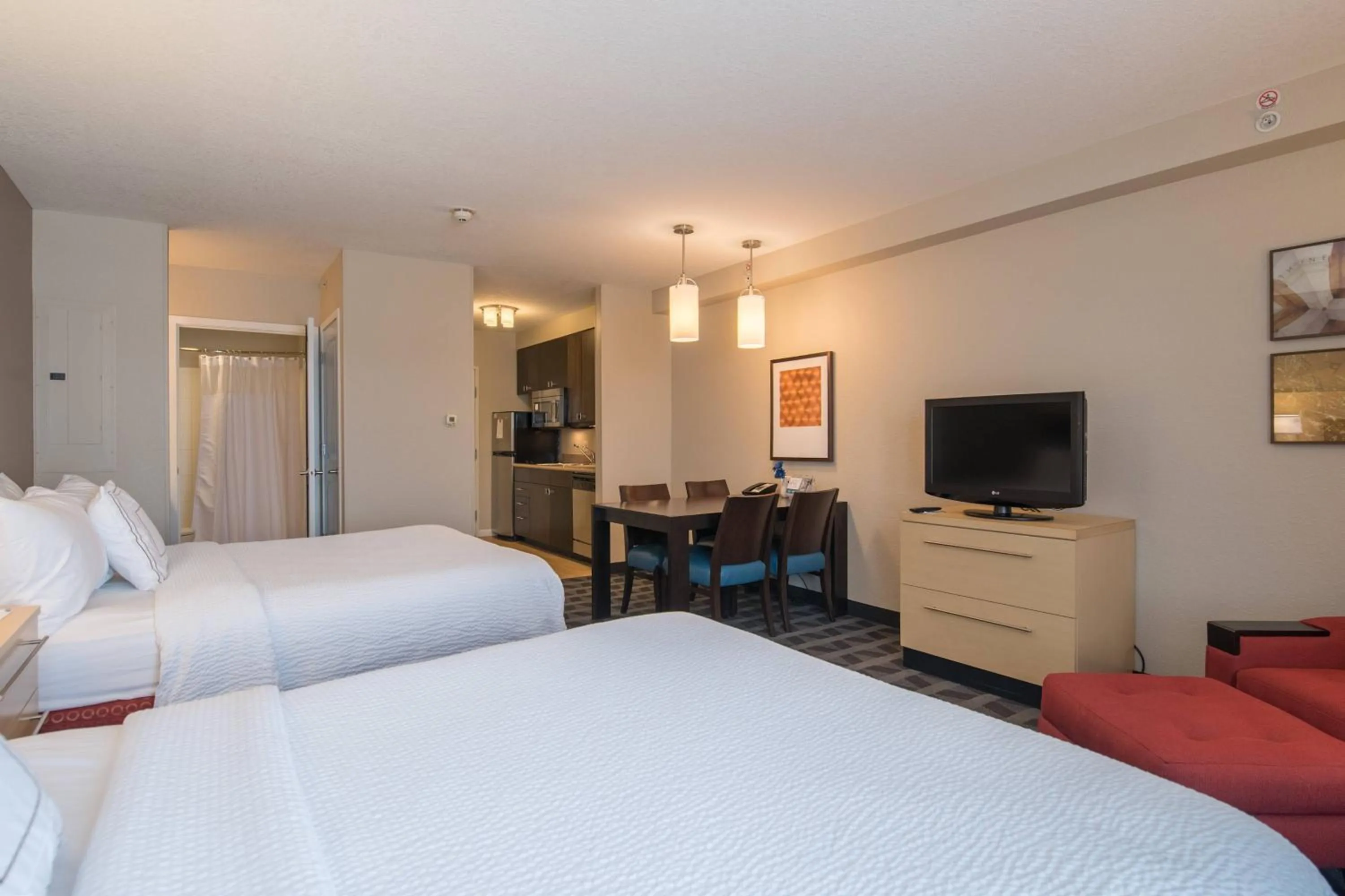 Photo of the whole room, Bed in TownePlace Suites by Marriott Provo Orem