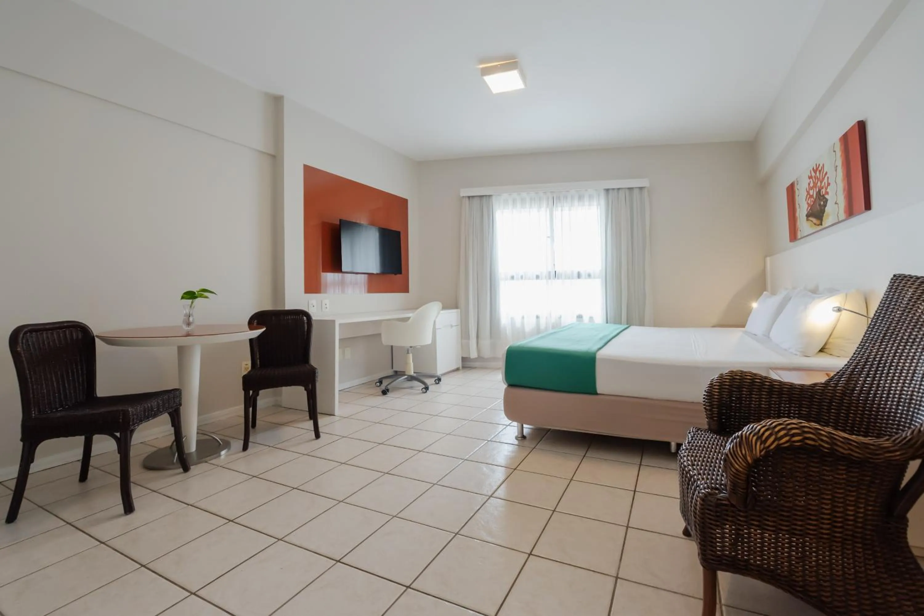 Photo of the whole room, Bed in Bourbon Hotel Fortaleza