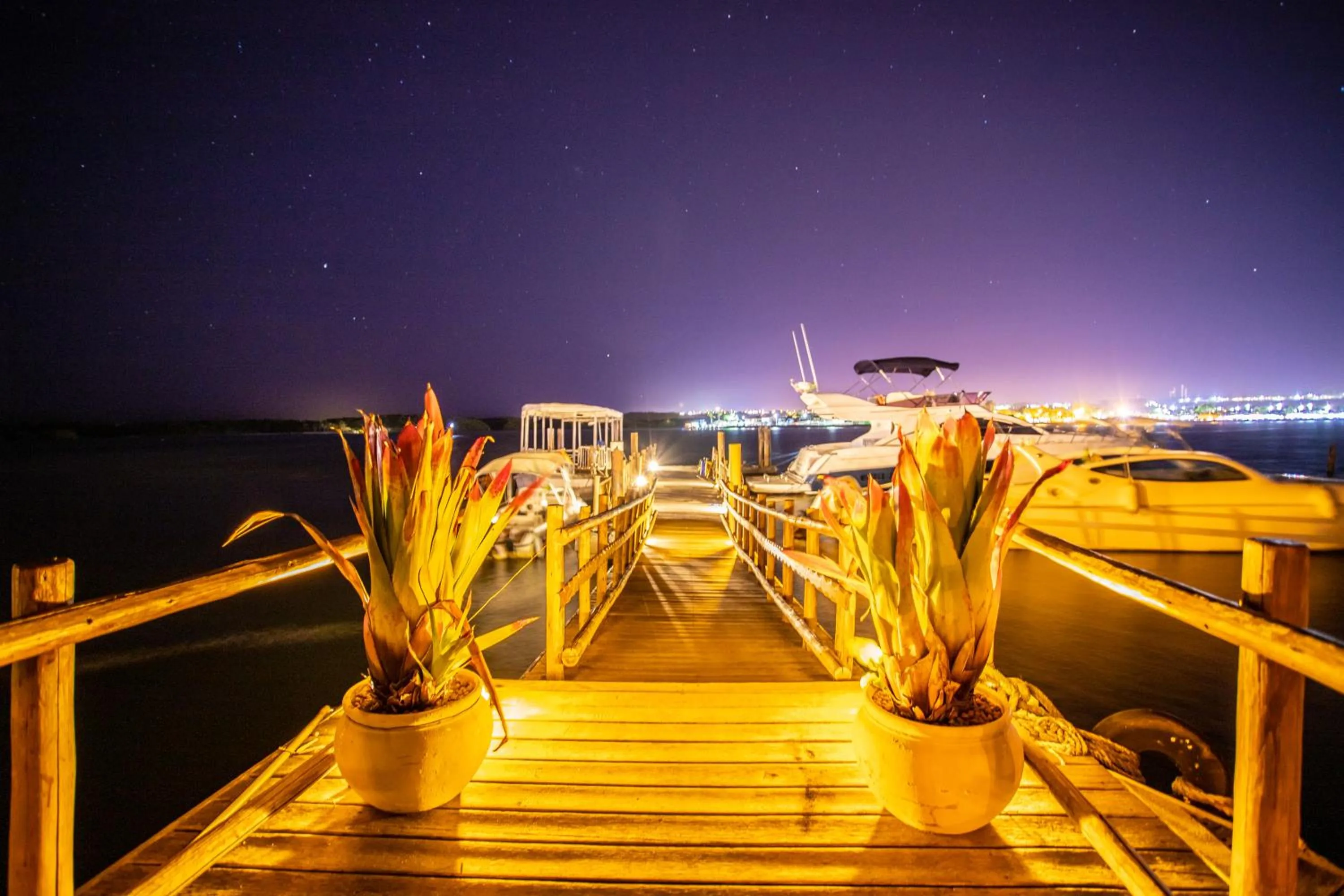 Night in Hotel Marina Quinta do Porto