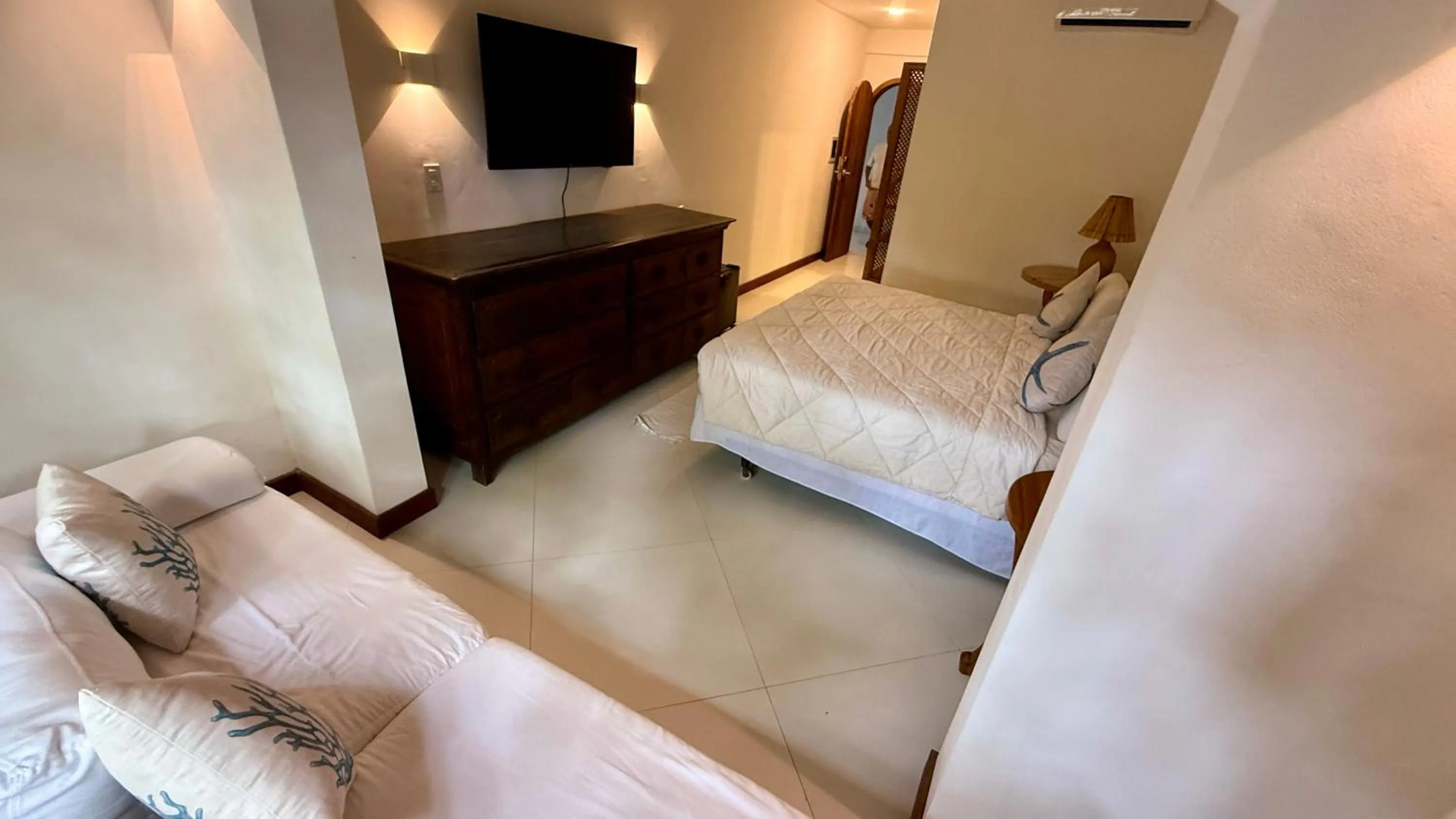 Bed in Hotel Marina Quinta do Porto