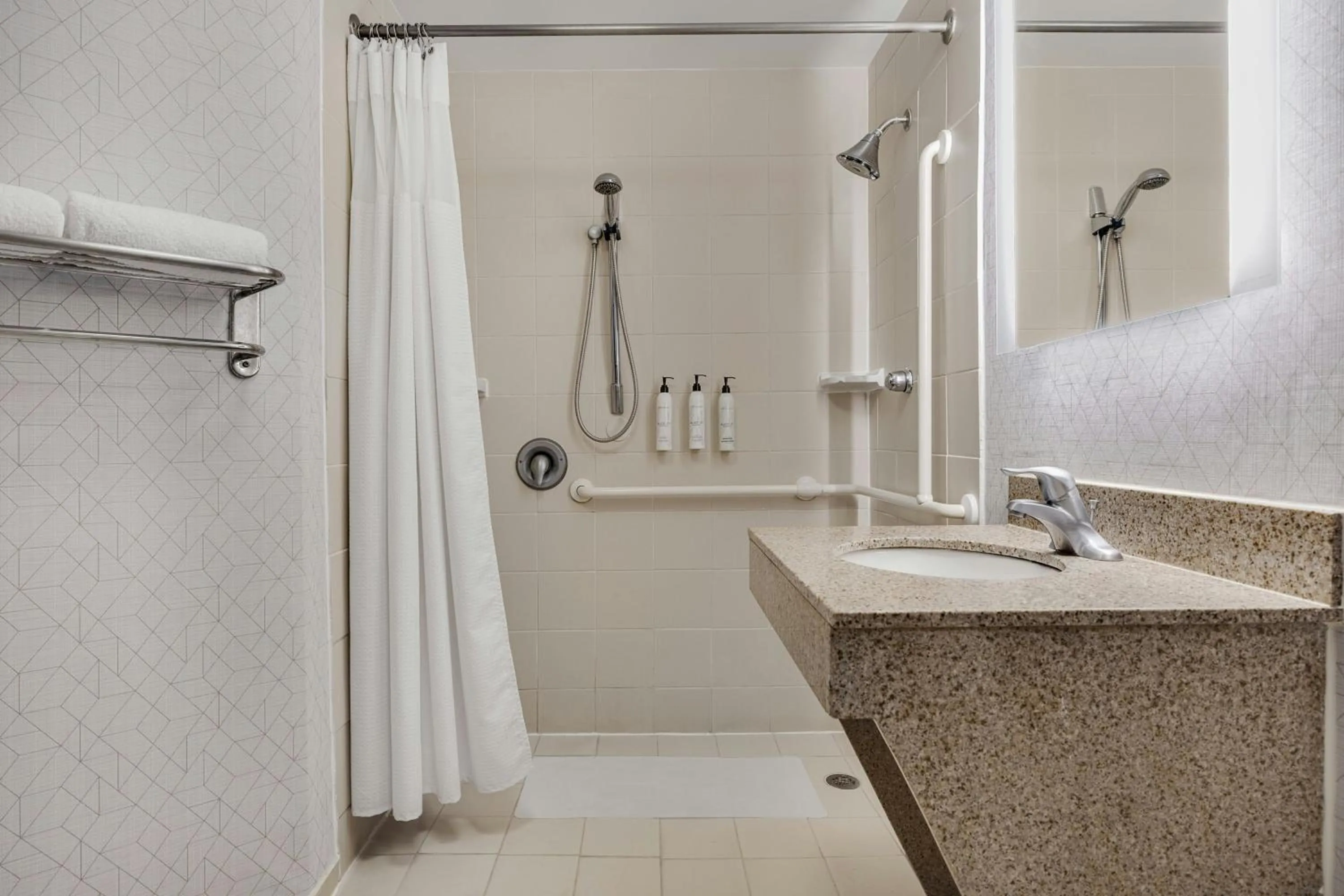 Bathroom in SpringHill Suites by Marriott Jacksonville North I-95 Area