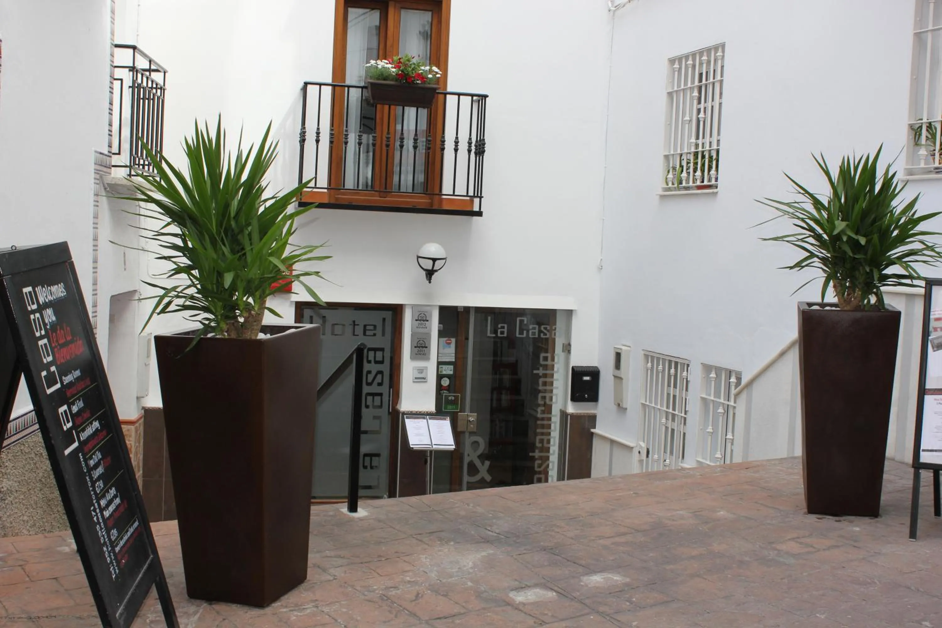 Facade/entrance in Hotel La Casa