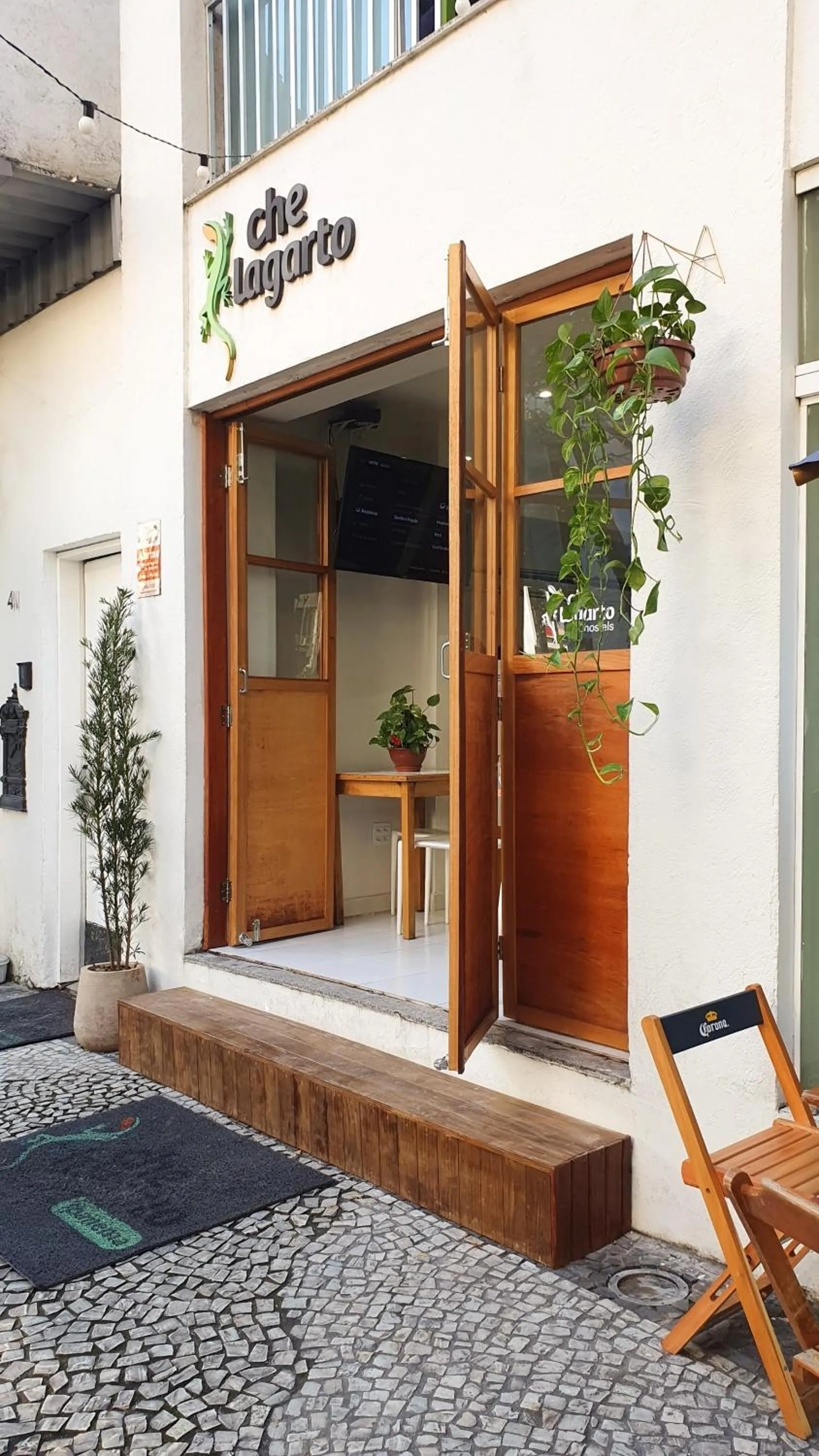 Facade/entrance in Che Lagarto Hostel Ipanema
