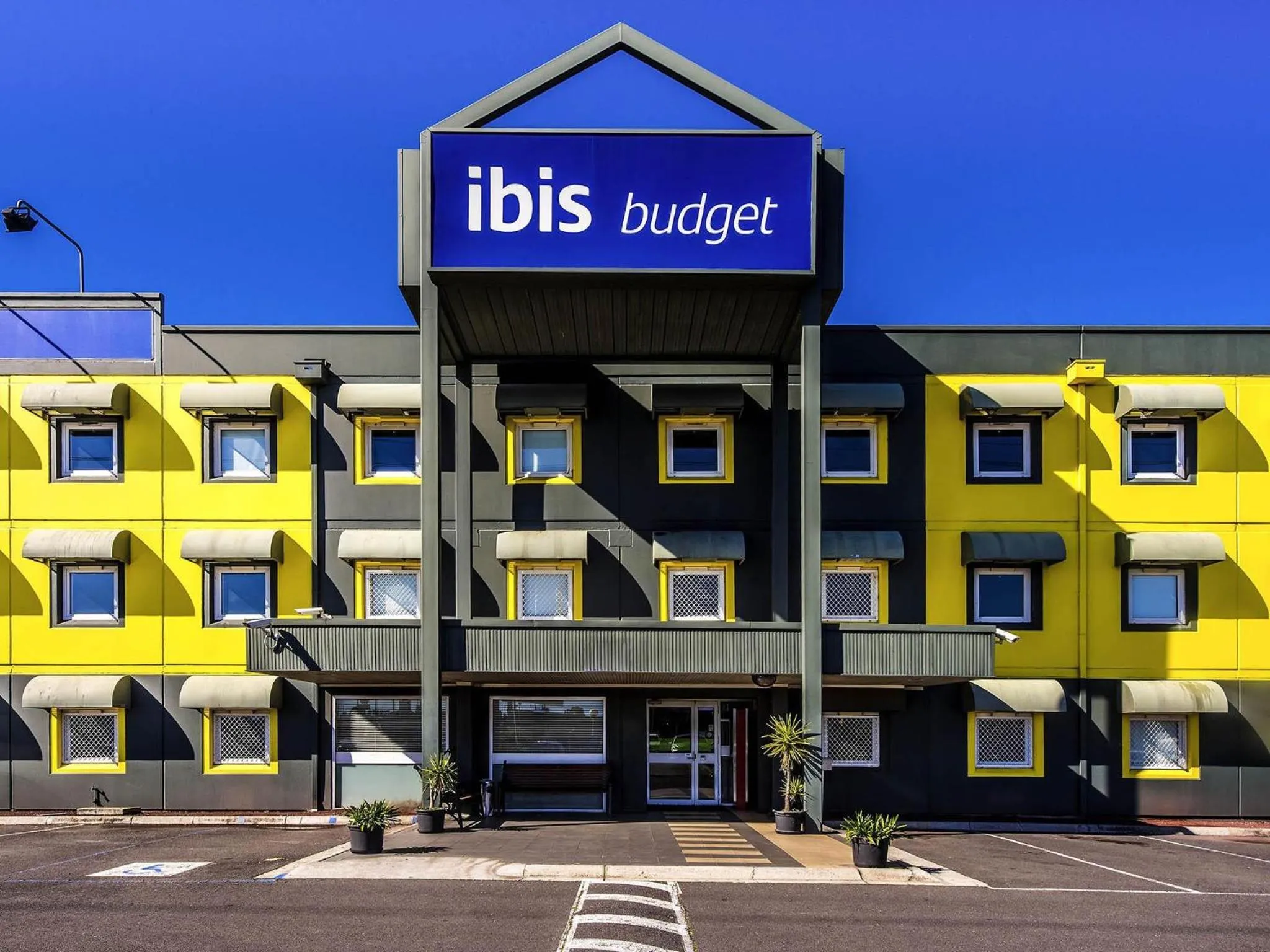 Property building in ibis Budget - Fawkner